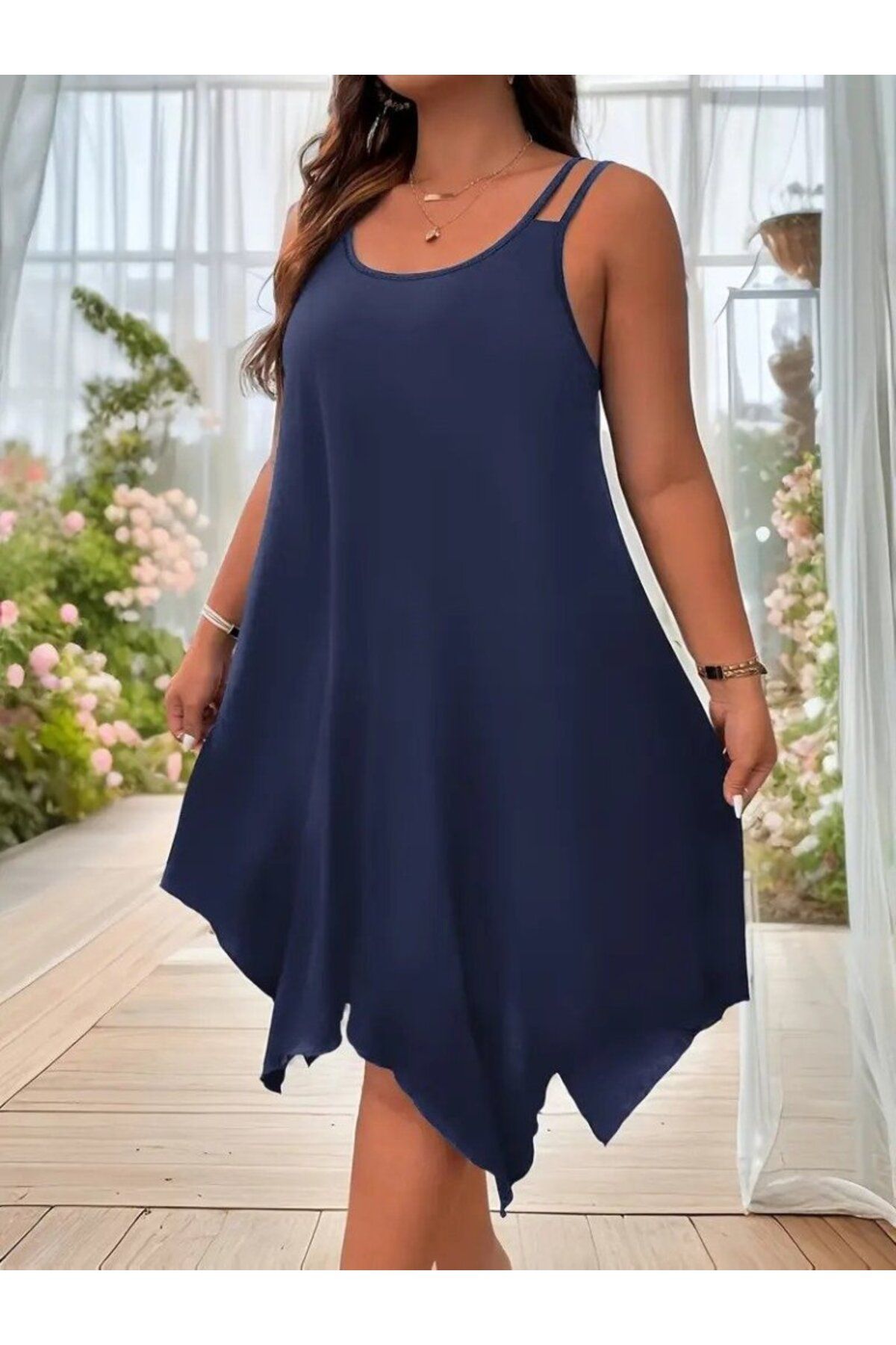 velmorafashion Kadın Askılı Yuvarlak Asimetrik Kesim Detaylı Viskon Elbise