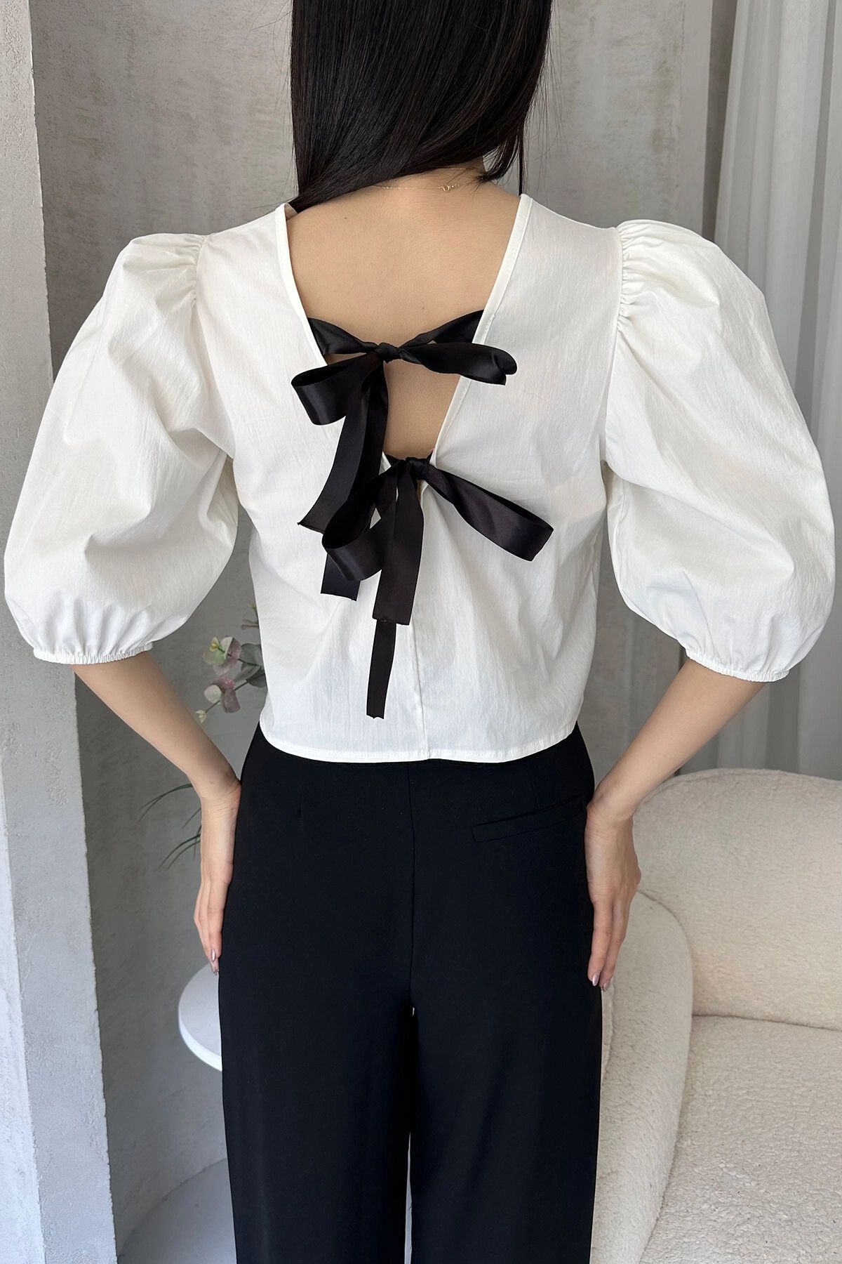 bacc Beyaz Karpuz Kol Sırtı Fiyonk Detaylı Poplin Bluz BCDF-252195