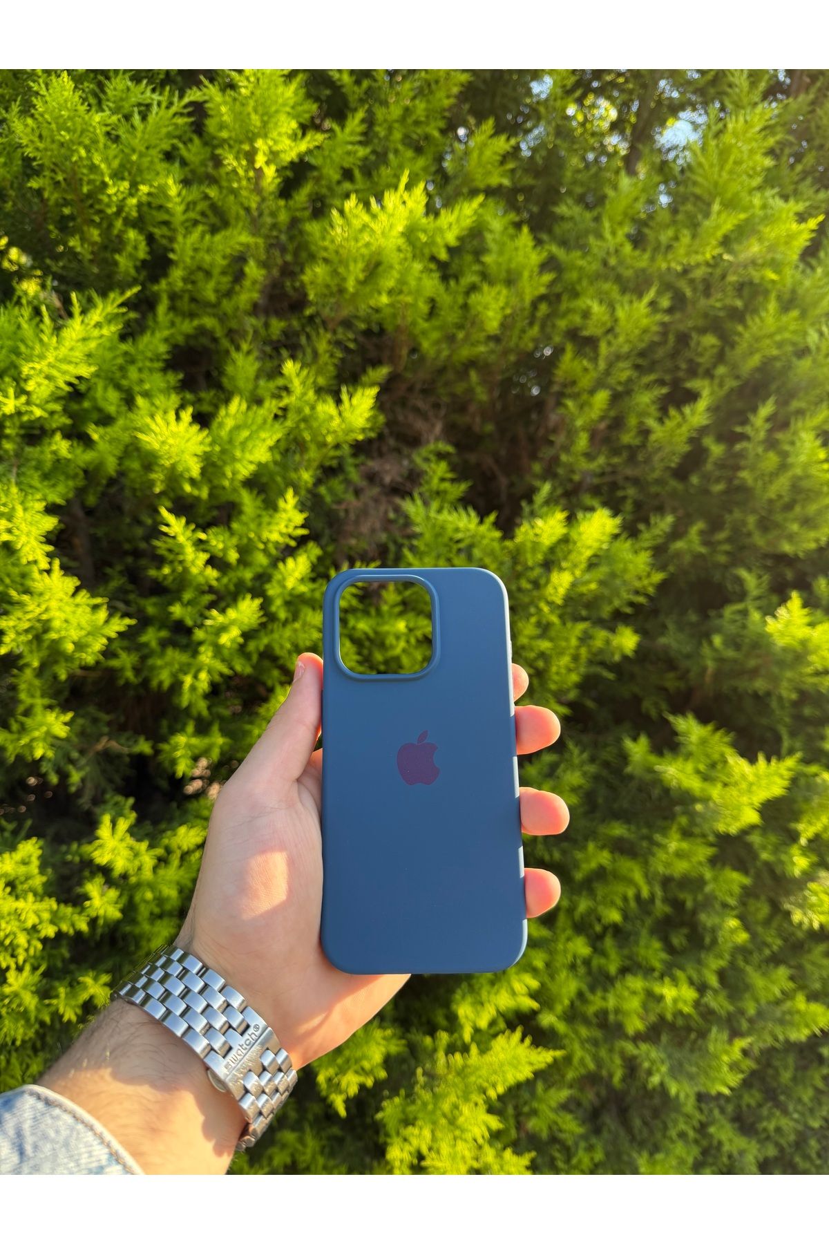 Thelioncase Apple iPhone 15 Pro Lansman Uyumlu İçi Kadife Silikon Kılıf