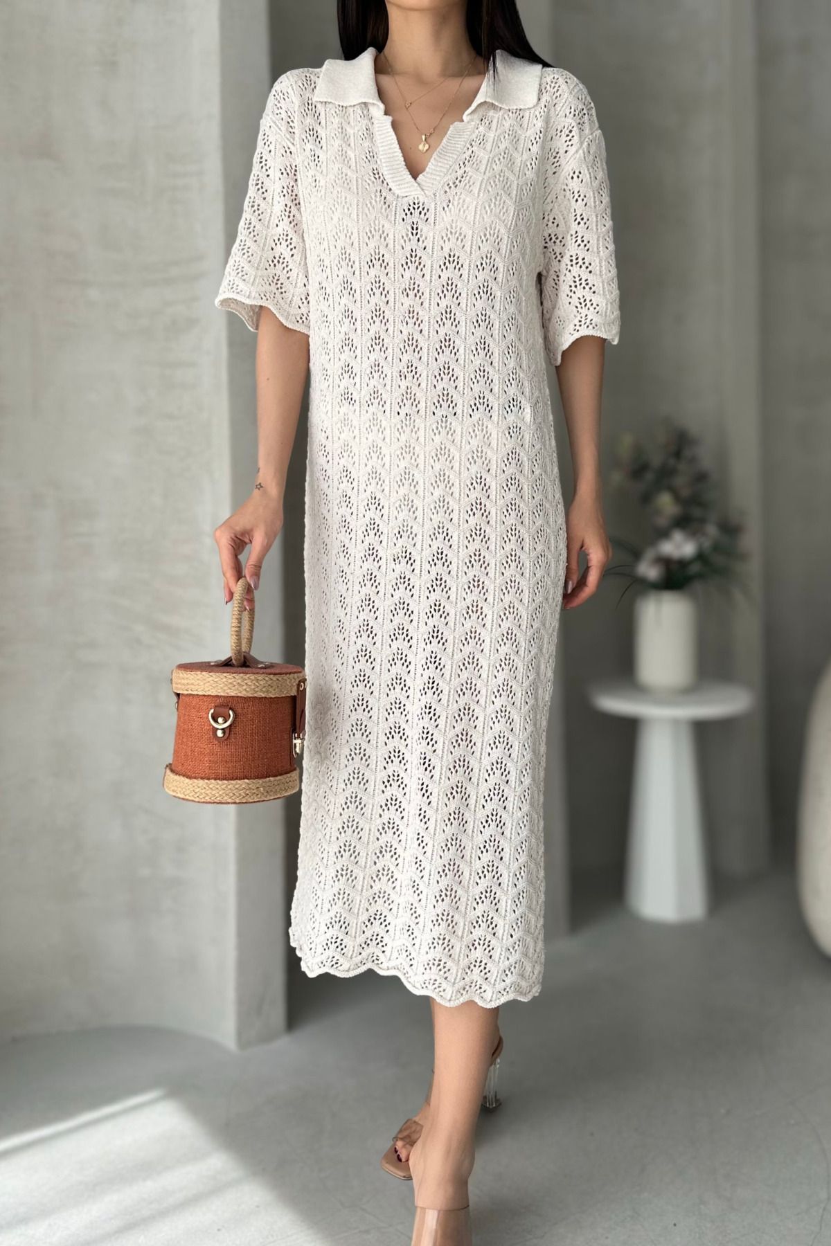 Caddebostan Moda V Yaka Delik İşi Örme %100 Pamuk Kadın Triko Elbise