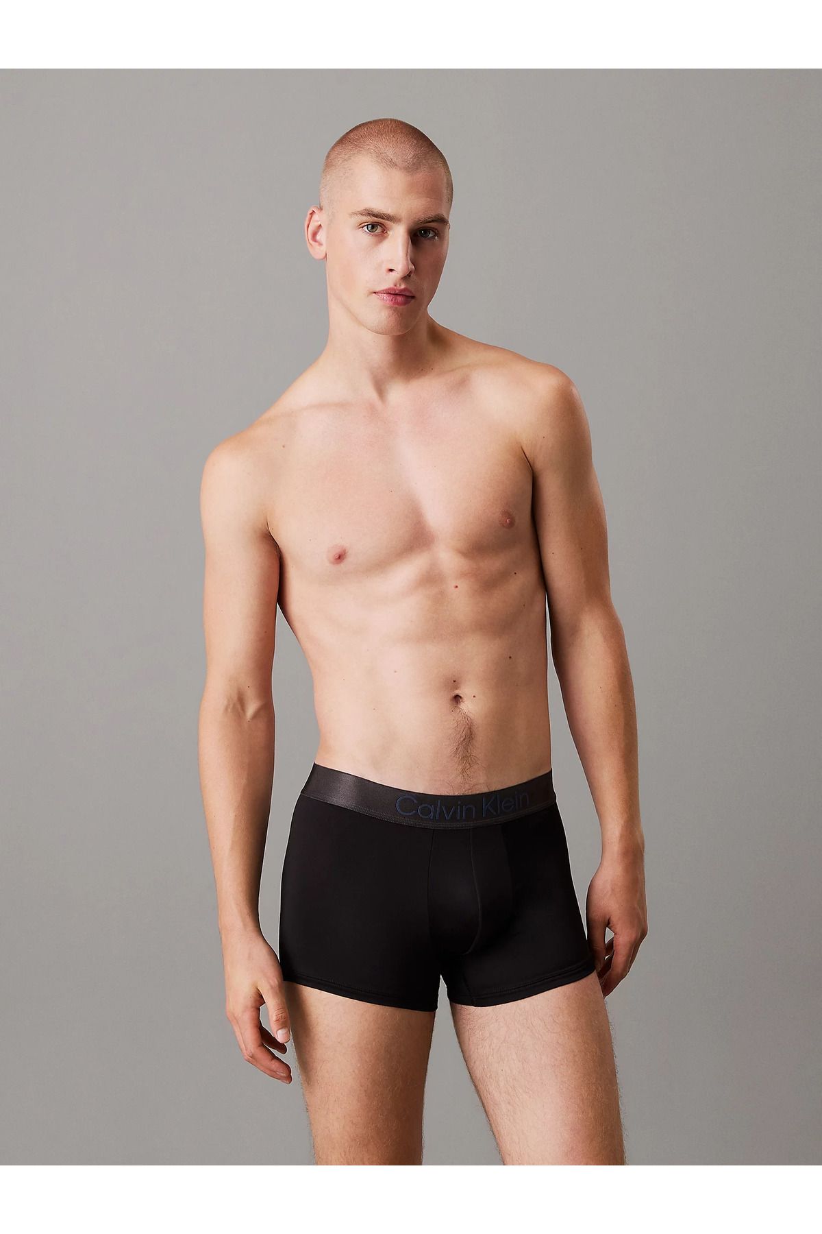 Calvin Klein Erkek Dar Kalıp Nefes Alabilen Kumaş Logolu Elastik Bel Bantlı 3'lü Siyah Boxer LV00NB4269-UB1