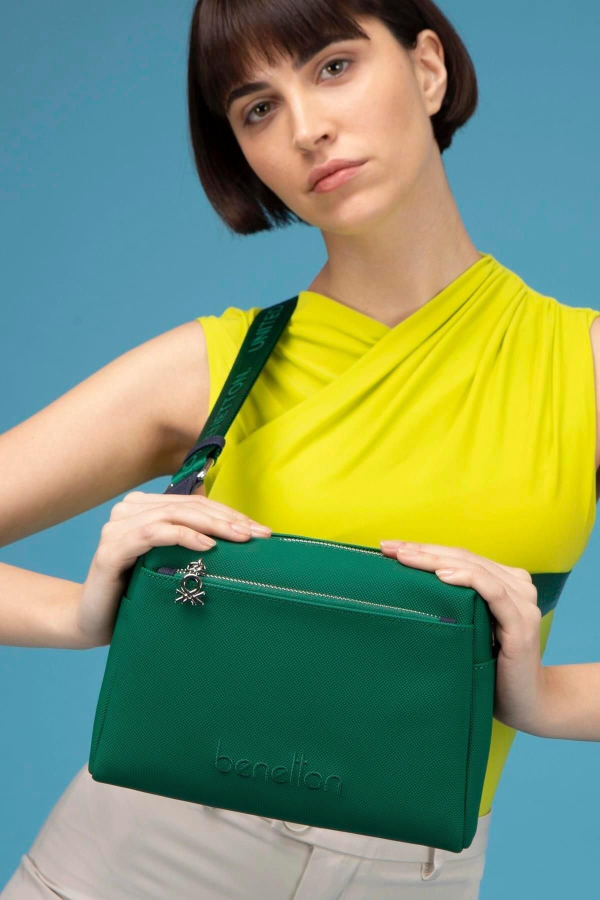 United Colors of Benetton KADIN ÇAPRAZ ÇANTA ZÜMRÜT YEŞİLİ-LACİVERT BNT1587