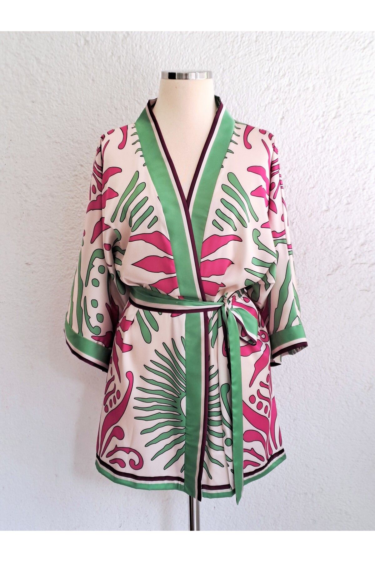 GODE Yarasa kollu, şifon saten kimono
