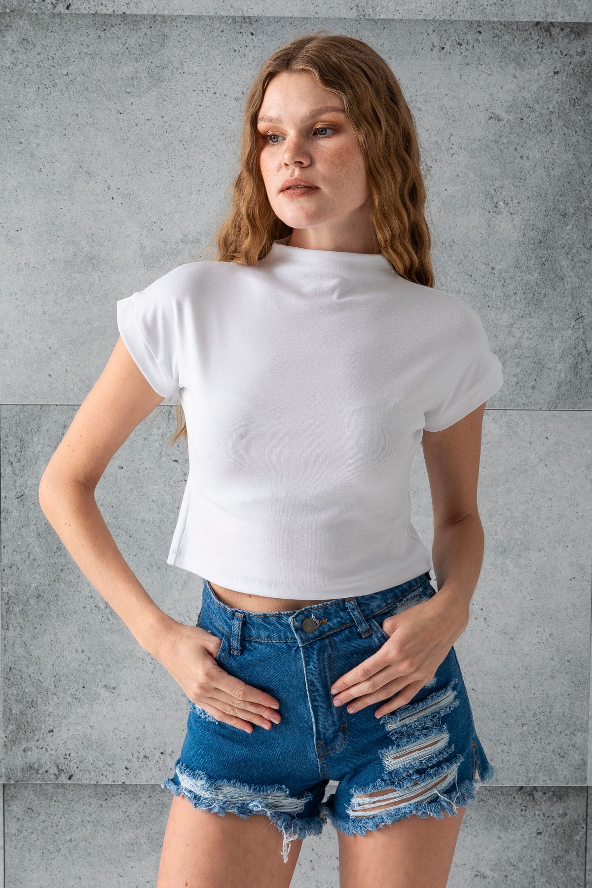 GİYSA Kadın Dik Yaka Pamuklu Basic T-Shirt Beyaz - 25872
