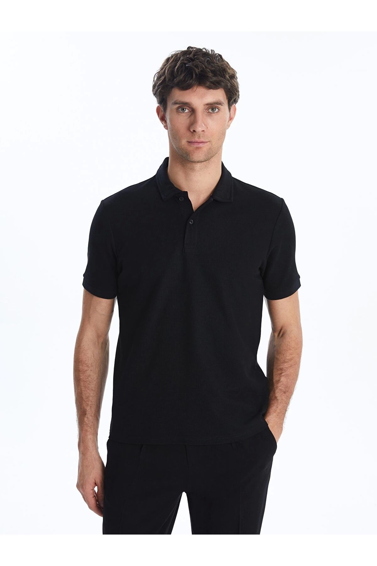 LC Waikiki LCWAIKIKI Classic Siyah Polo Yaka Kısa Kollu Erkek Tişört