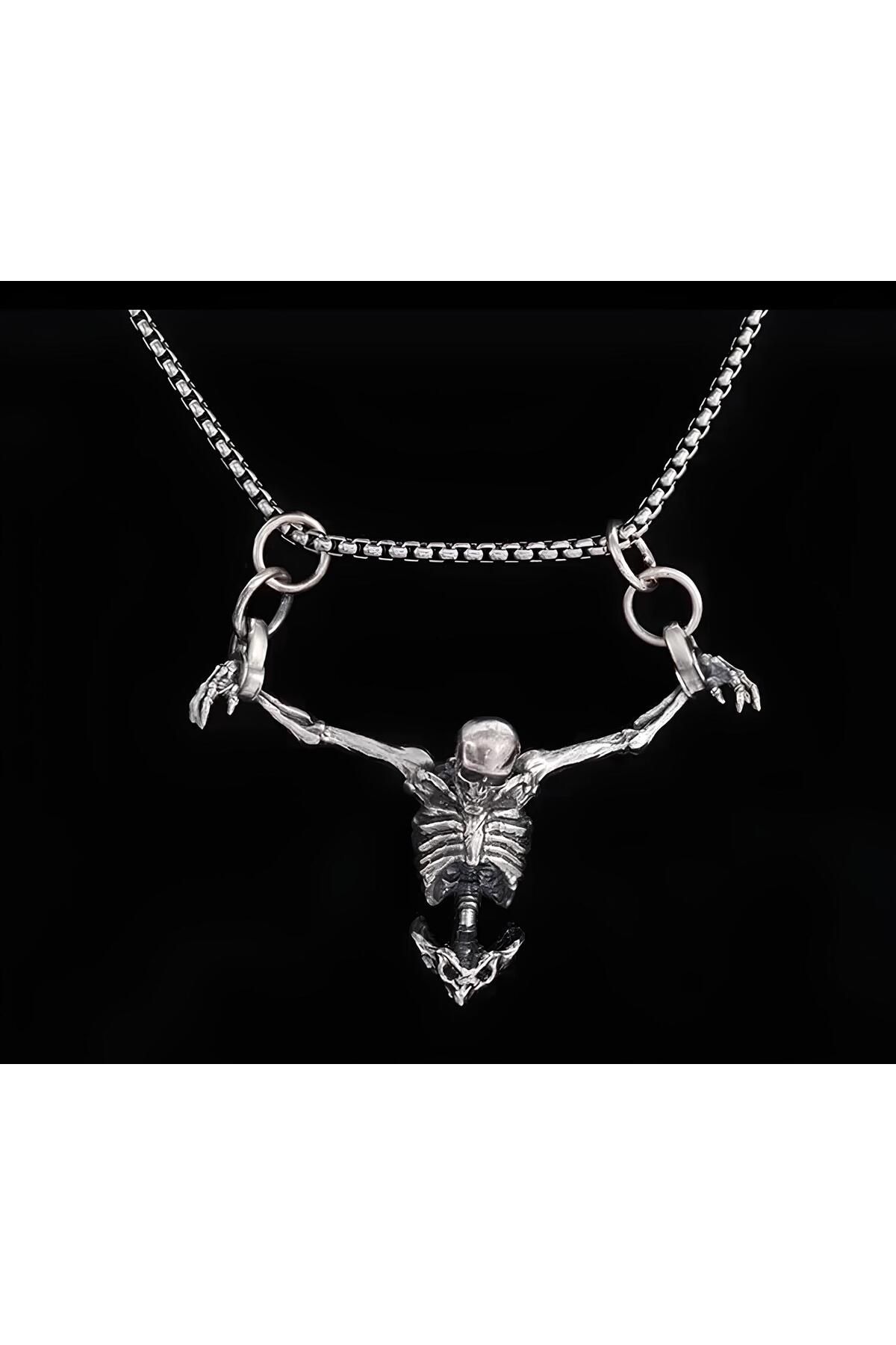 Store İskelet Tasarımlı Goth Kolye