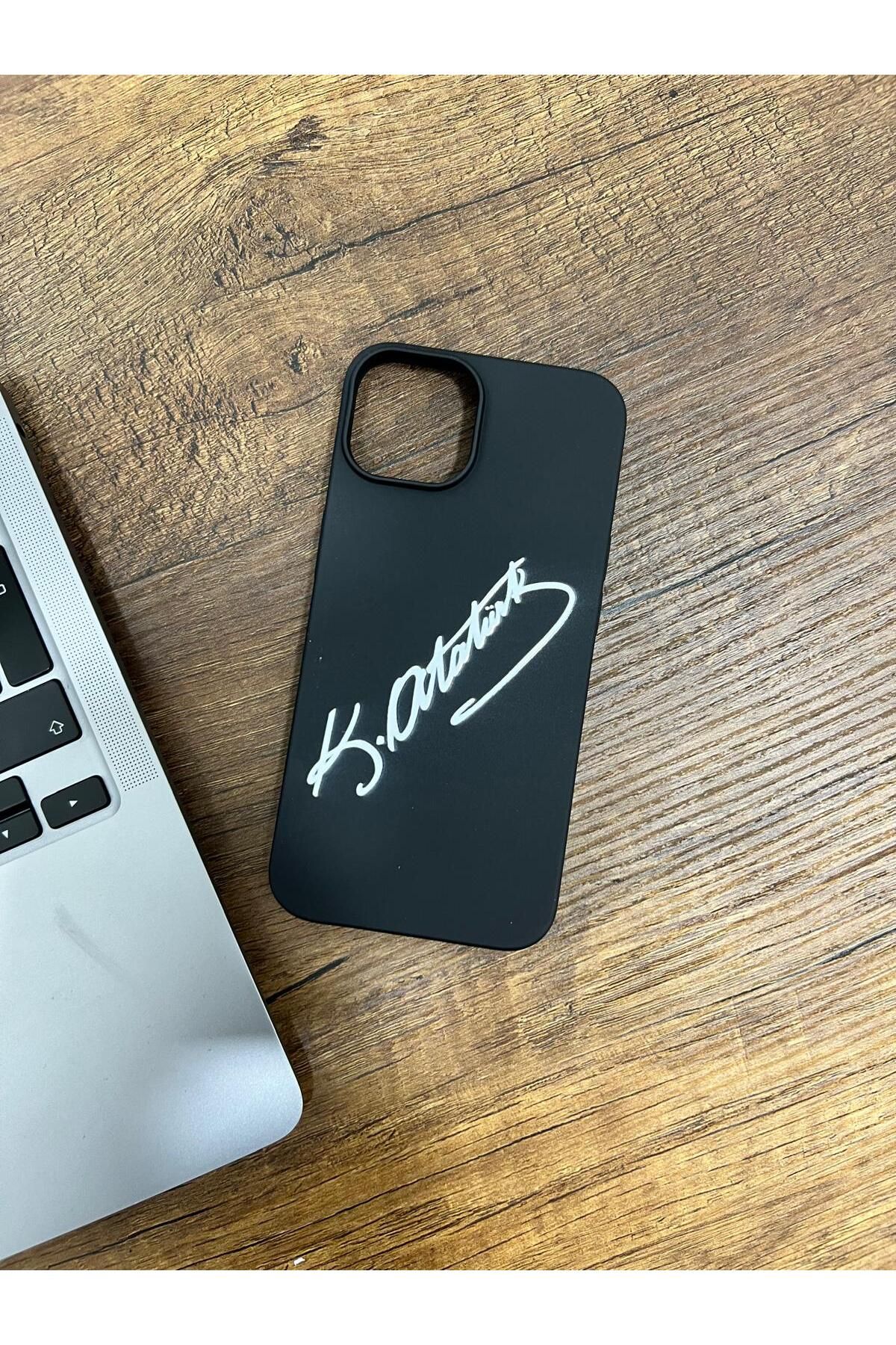 HZR Iphone 14 Siyah ATATÜRK İmza Desenli Silikon Kılıf
