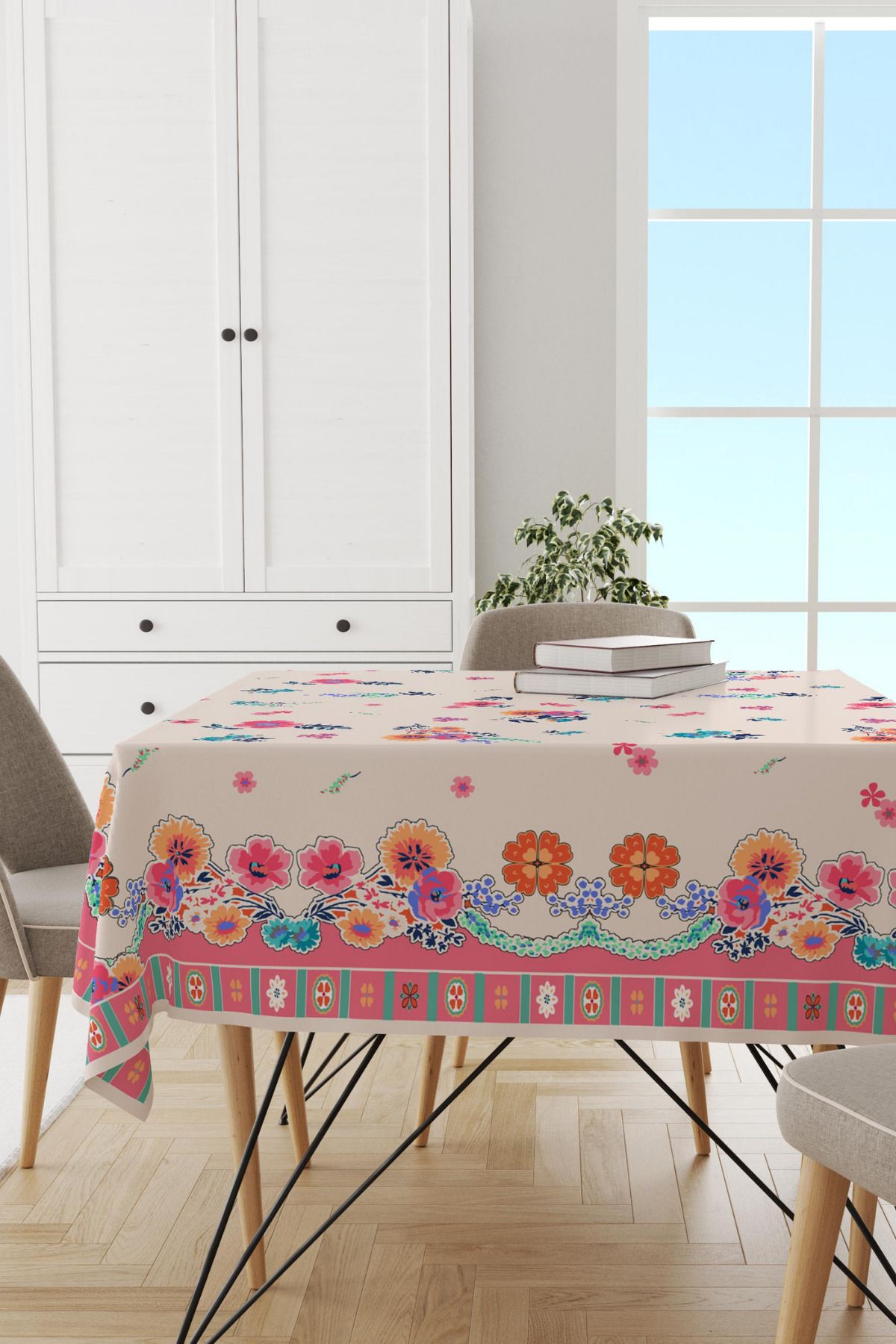 Home Pembe Çiçekli Dertsiz Masa Örtüsü
