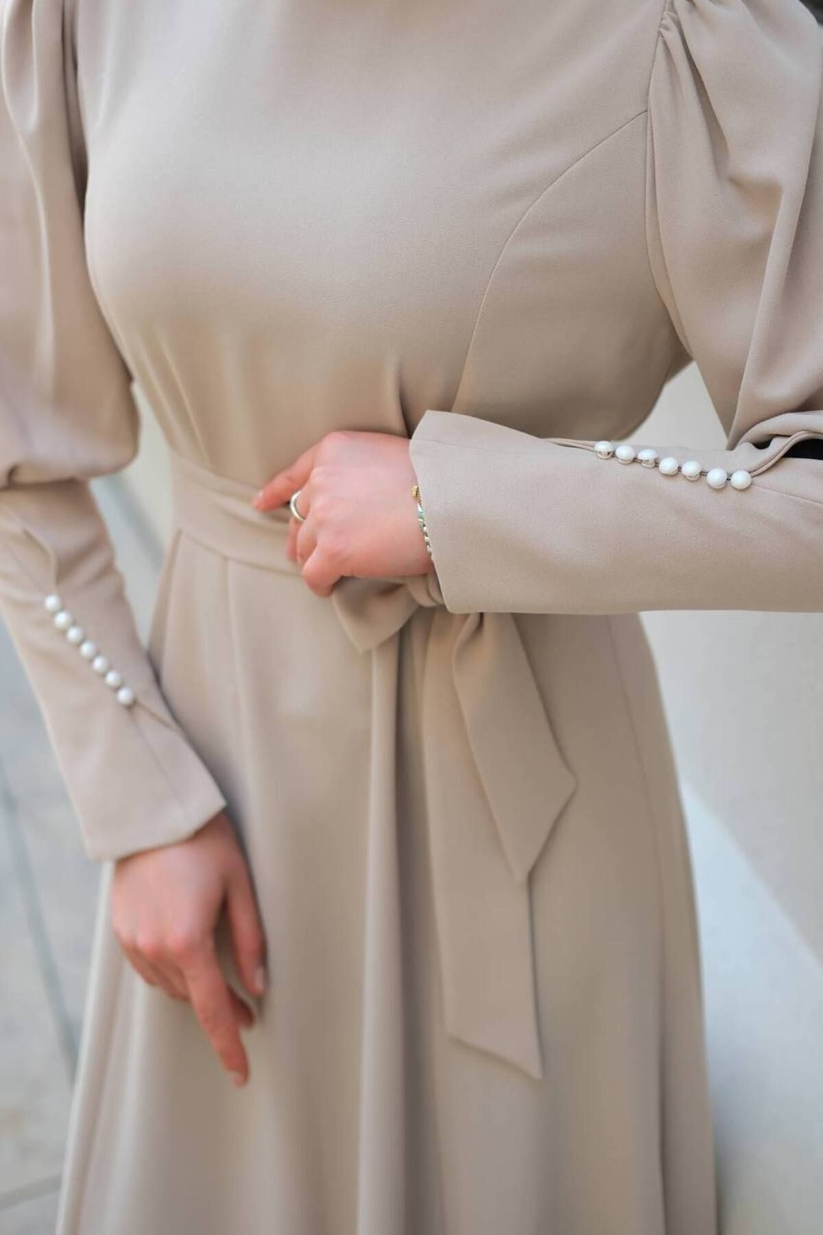 Butik Glimmer Cuff Attire Elbise
