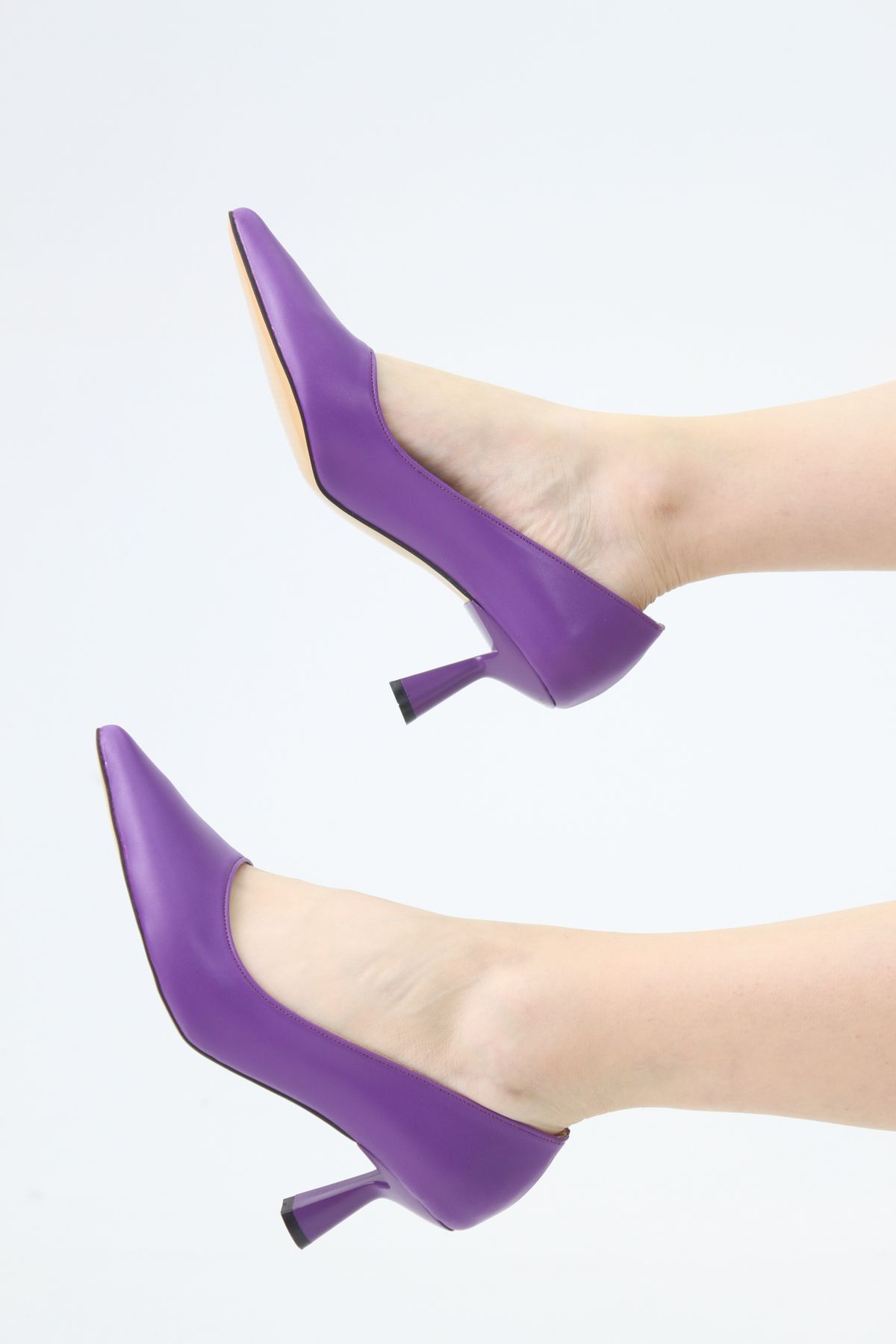 Assortie SİVRİ BURUN KADIN STİLETTO 9 CM