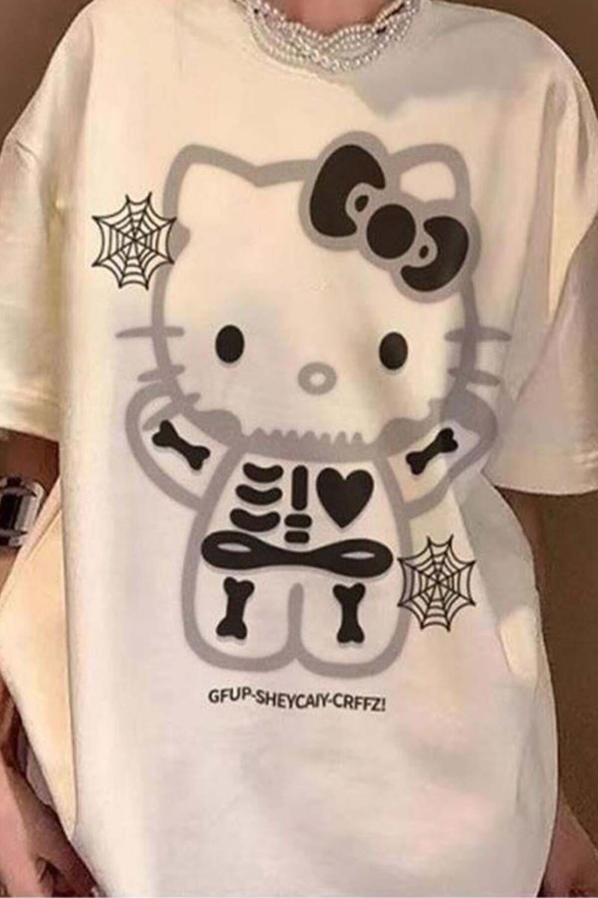 Karakedi Hello Kitty Skeleton Beyaz Unisex Tshirt