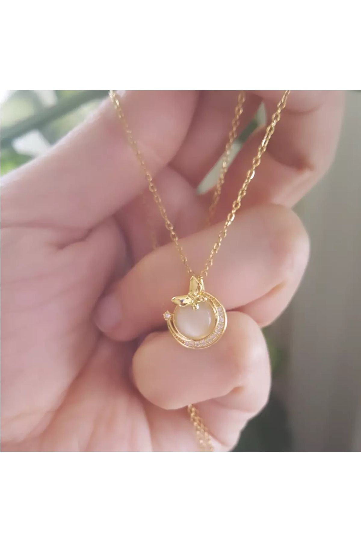 Ma Passion Kelebek Motif Zirkon ve Beyaz Taşlı Gold Paslanmaz Çelik Kolye