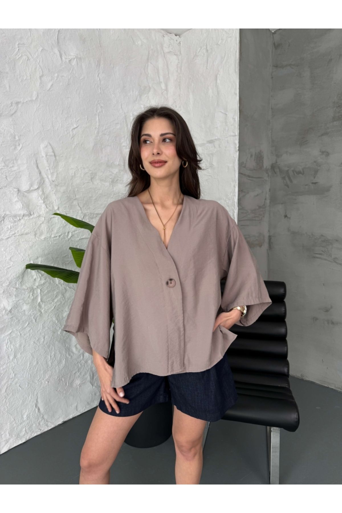 Elif Özbey Butik Vizon Tek Düğmeli Modal Bluz