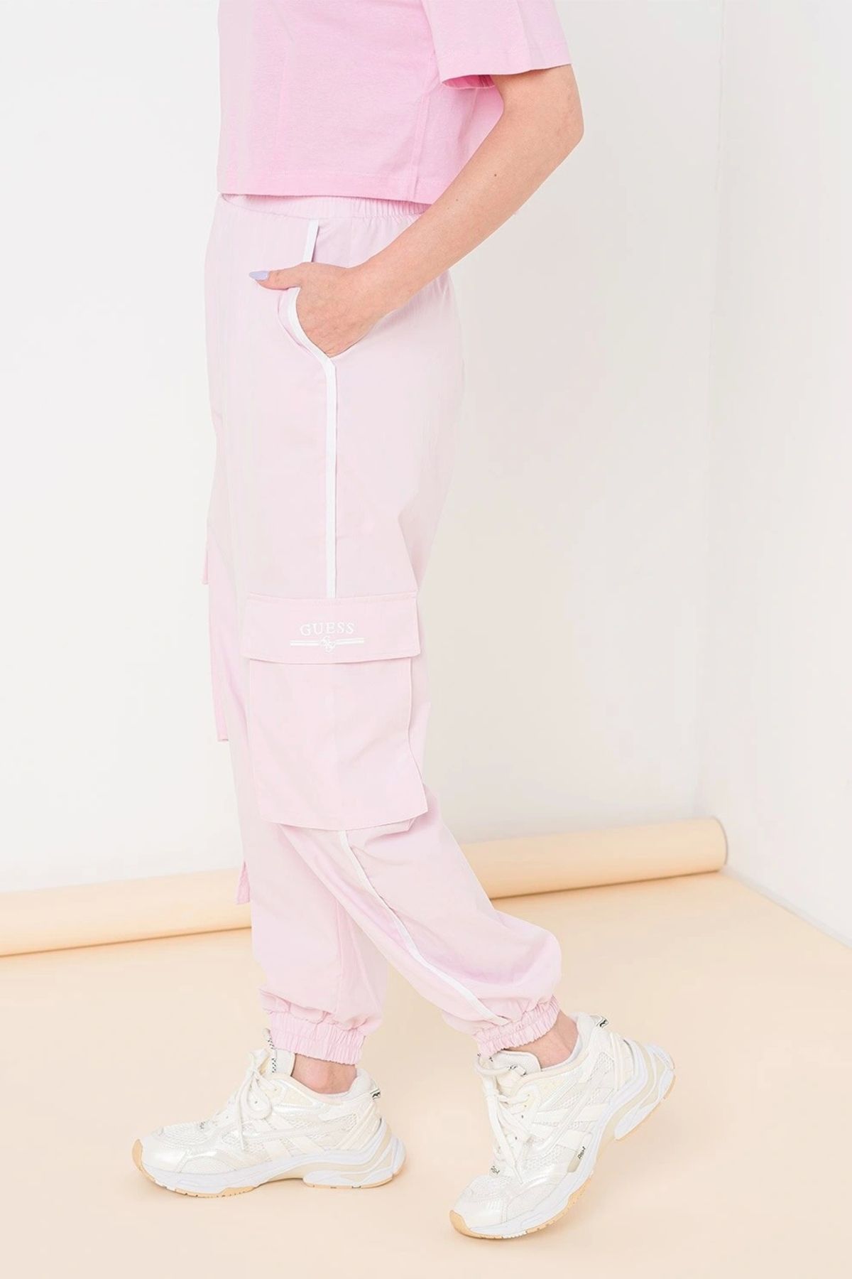 Guess Kadın Pembe Arleth Long Pantolon