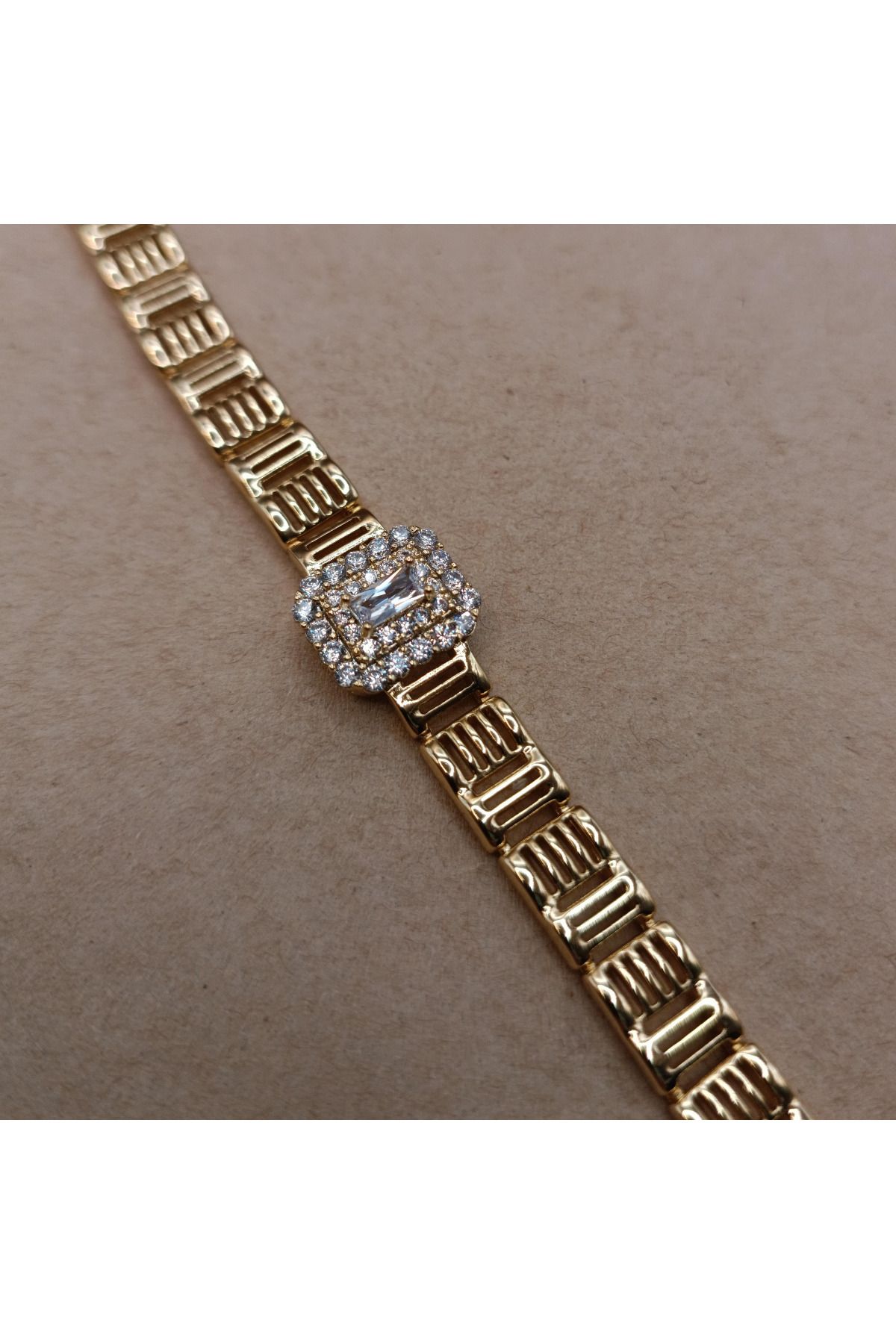 hazemy Baget Kesim Zirkon Taşlı Kuyumcu Model Gold Xuping Bileklik