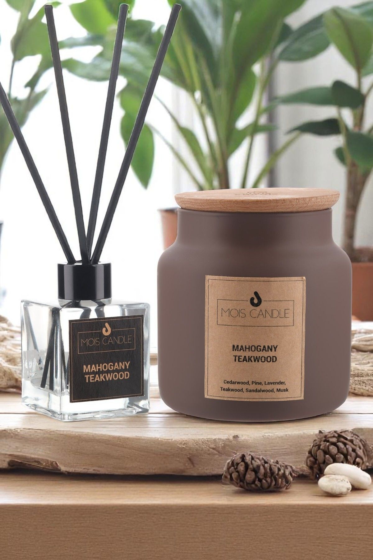 Mois Candle Mahogany Teakwood Kokulu Mum ve Bambu Çubuklu Oda Kokusu Seti – Odunsu ve Kalıcı İkili Koku Seti