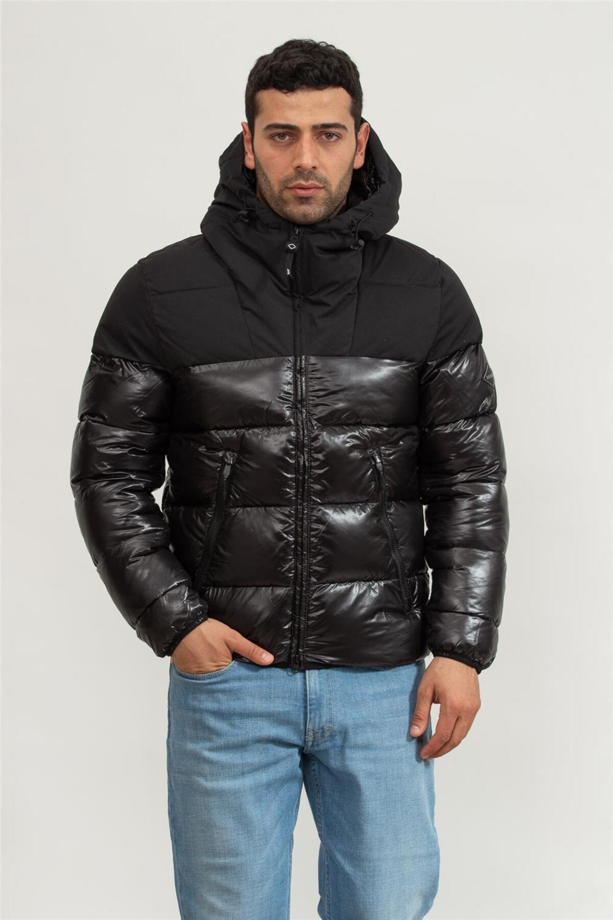 ریپلای کاپشن مردانه مشکی M8183 098 BLACK