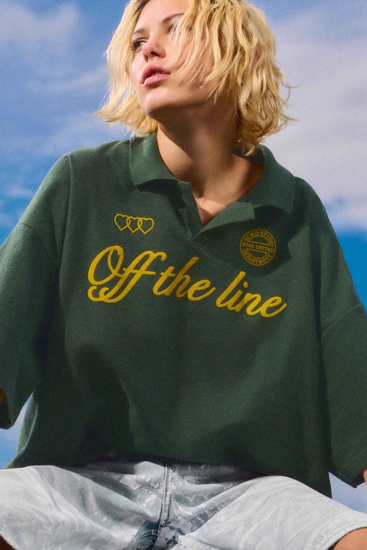 Pull & Bear Yazılı ve polo yaka crop STWD t-shirt