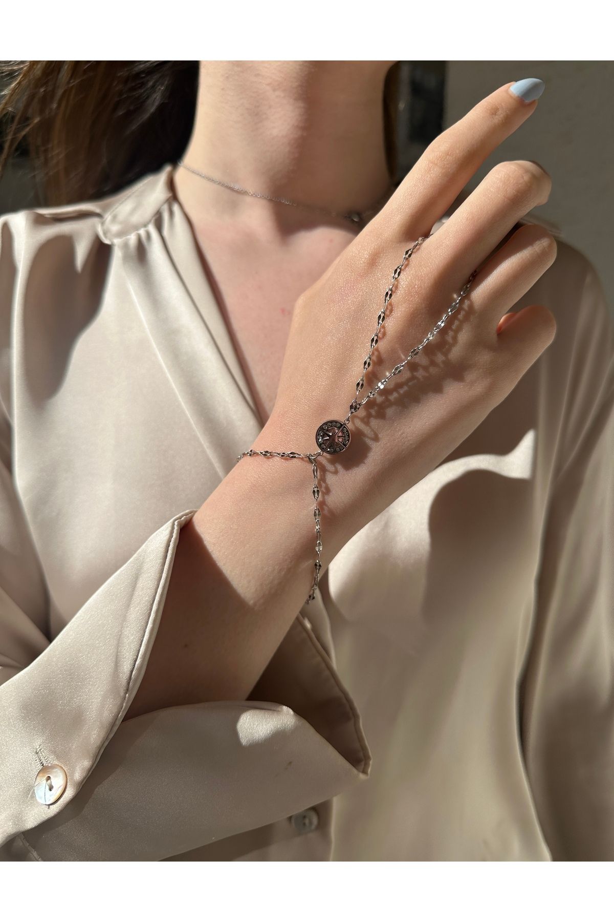 Lilac Jewelry 316L Çelik Gümüş Renk Kutup Yıldızı Model Şahmeran Bileklik