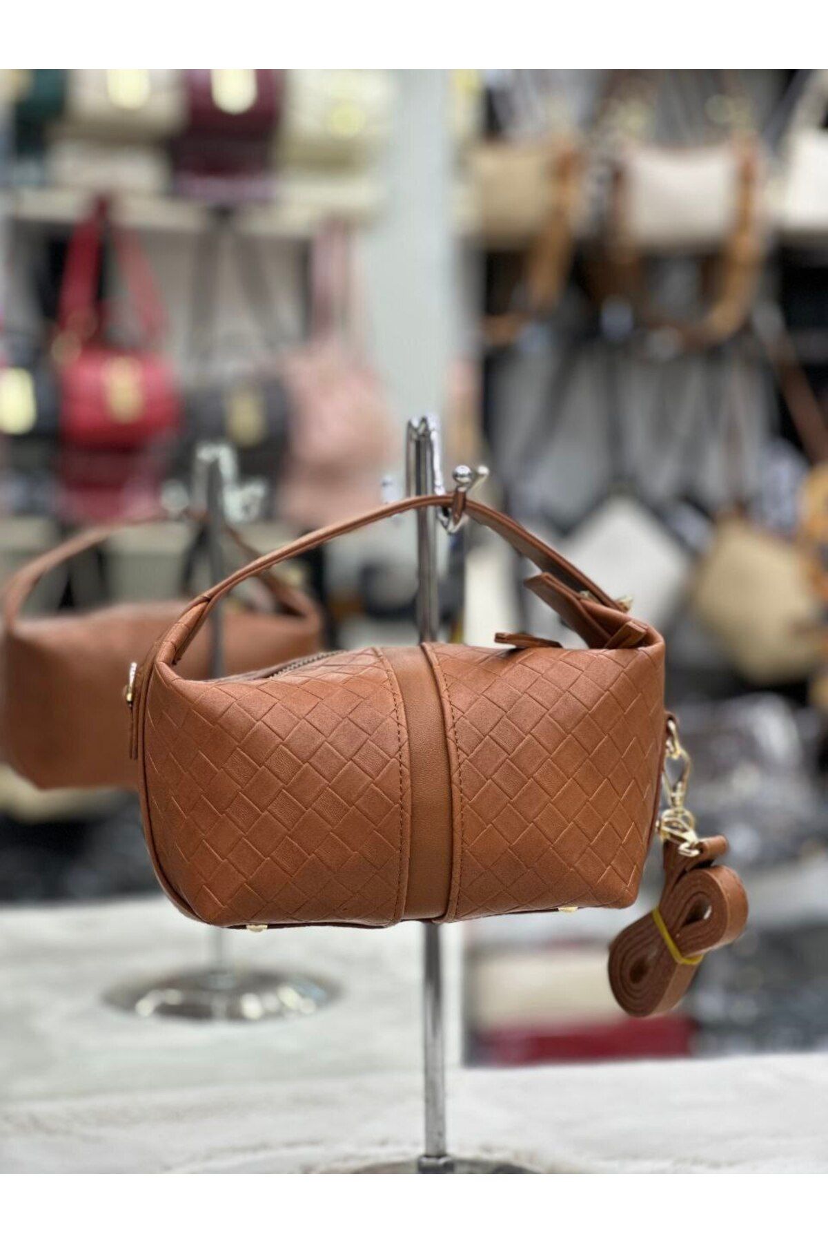 bynarincollection günlük sandal model kol çantası