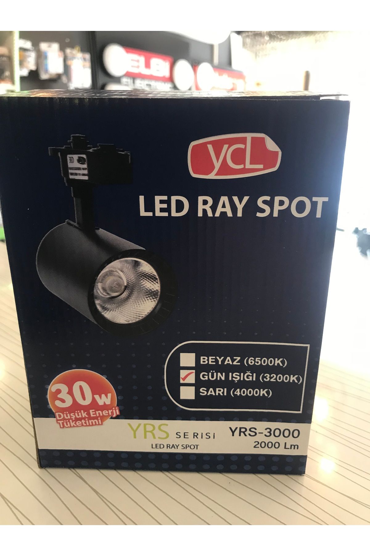 YÜCEL 30 W YCL LED RAY SPOT GÜNIŞIĞI 3200 kelvin SİYAH KASA