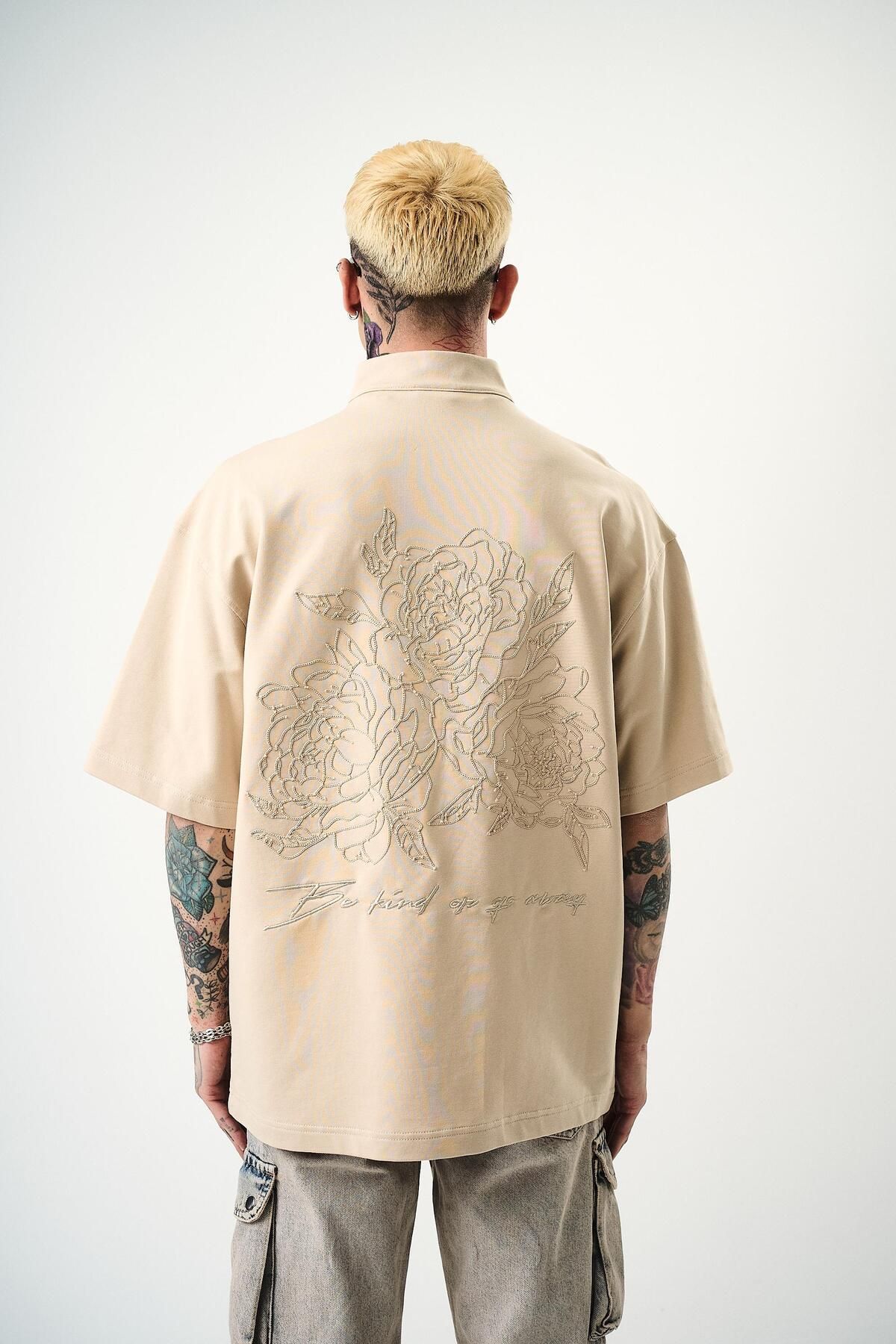 Respire Erkek Be Kind Nakışlı Yarım Fermuarlı Oversize T-Shirt Bej