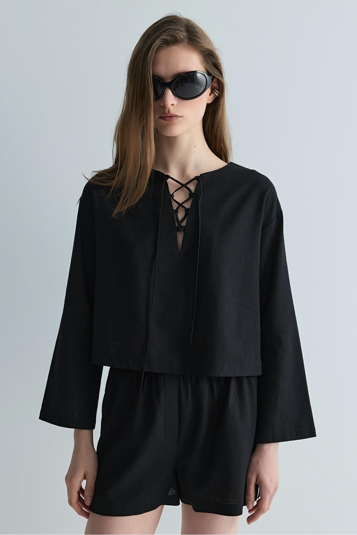 Suud Collection-Black Zoe Basic Linen Shorts 6