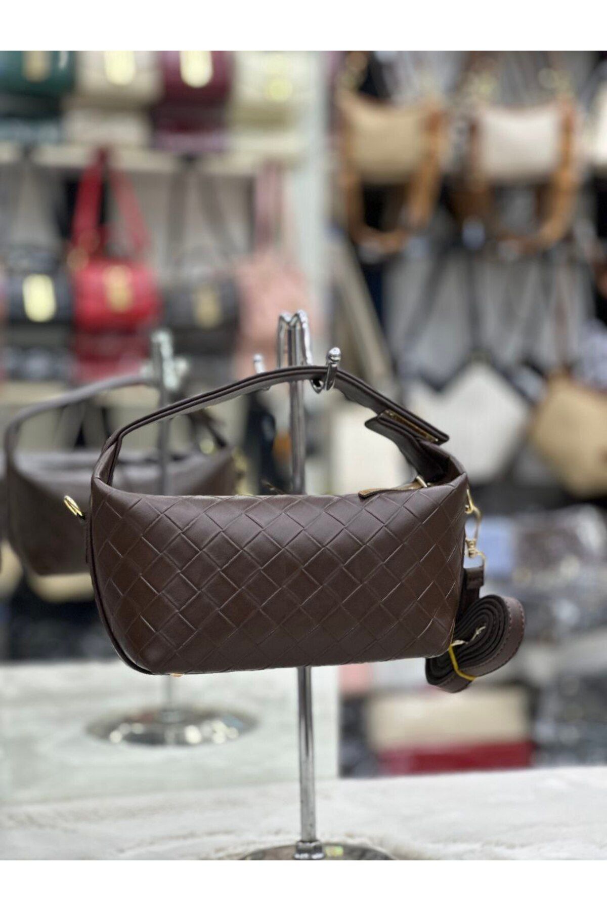bynarincollection günlük sandal model kol çantası