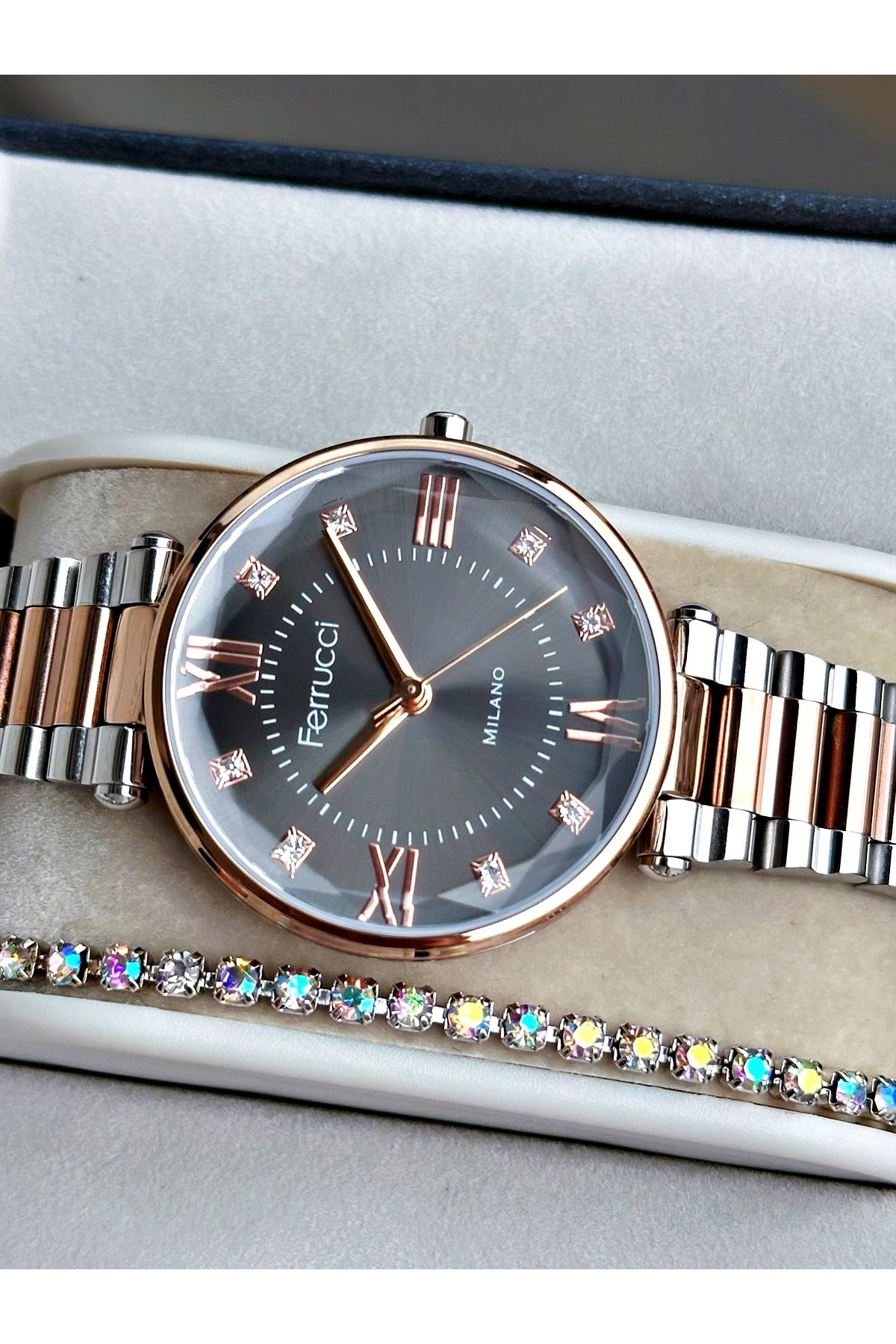Ferrucci Rose Gold Gümüş Renk Roma Rakamlı Sade Model Çelik Kordon Kadın Kol Saati + BİLEKLİK