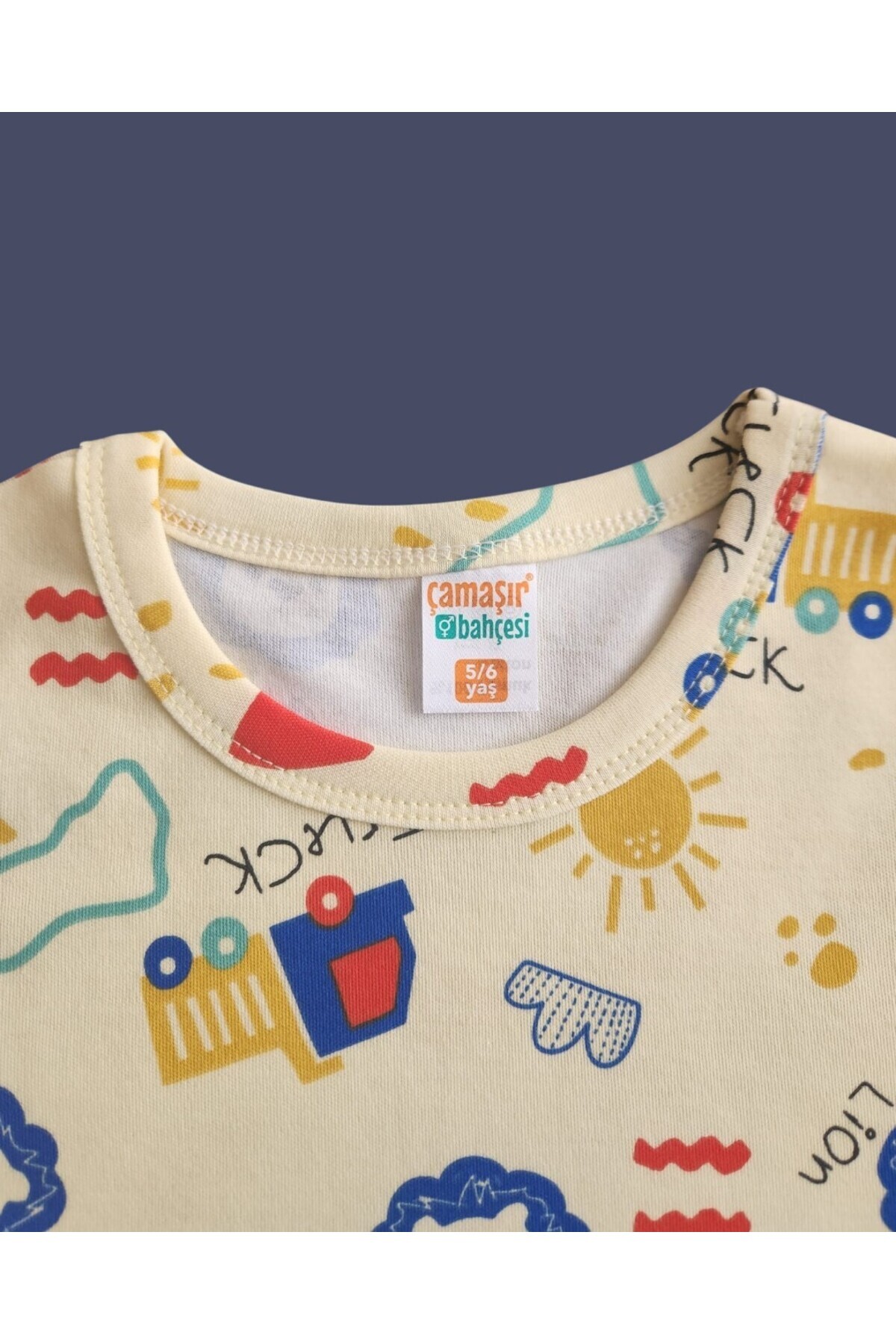 çamaşır bahçesi kendinize iyi bakın Kısa Kollu Desenli Çocuk Pijama Takım #baskılıçocukpijamatakım #kamyondesenlipijama #çamaşırbahçesi fotoğrafı 5 (önizleme)