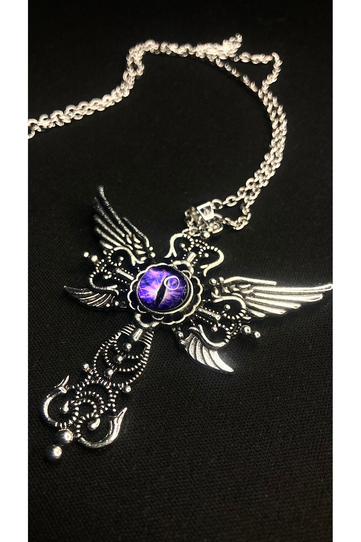 chicora Kanatlı Ejder Gözlü Ultraviolet Goth Kolye