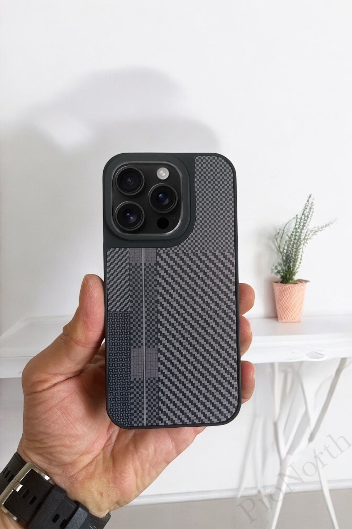 ProNorth Apple İphone 14 Pro Uyumlu Kılıf Karbon Görünümlü Silikon Kılıf / Kapak