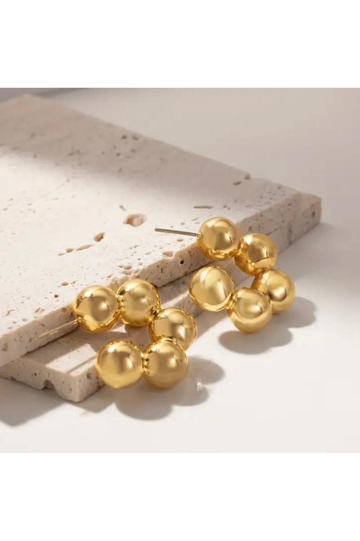 Burroe Atalier Vintage Yuvarlak Geçişli Gold Halka küpe