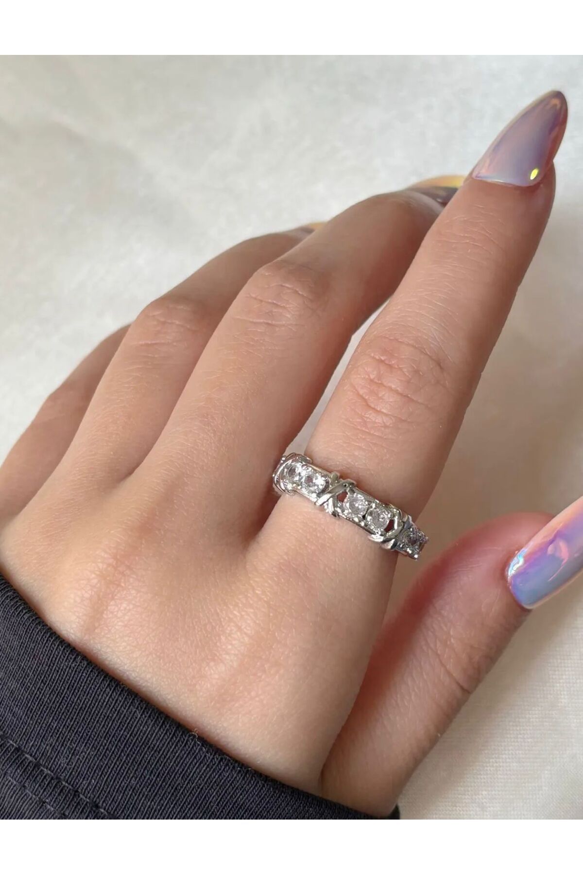 Haziran Xoxo Yüzük X ler de Ekstra Gümüş Renk Taşlı Silver Yüzük