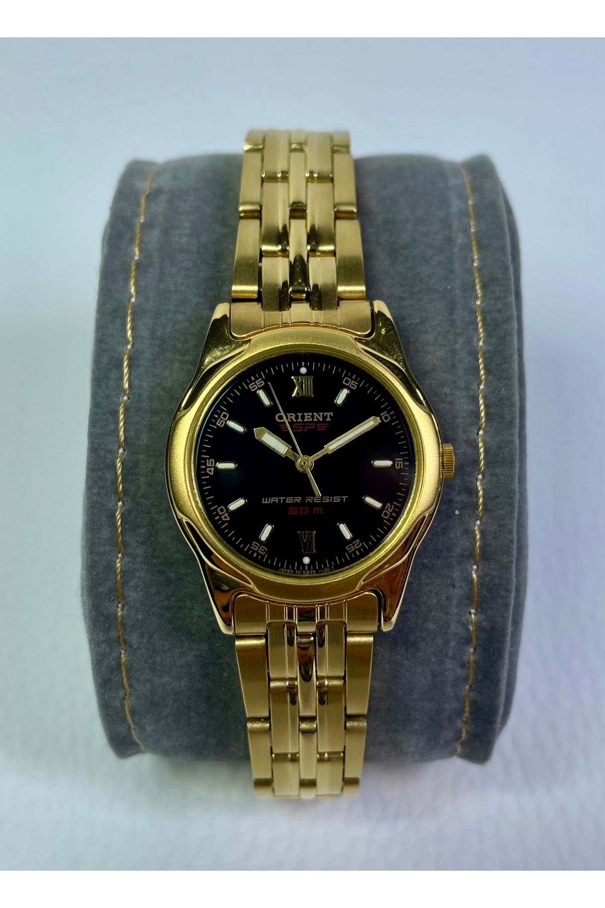 Orient Retro Model Kadın Kol Saati