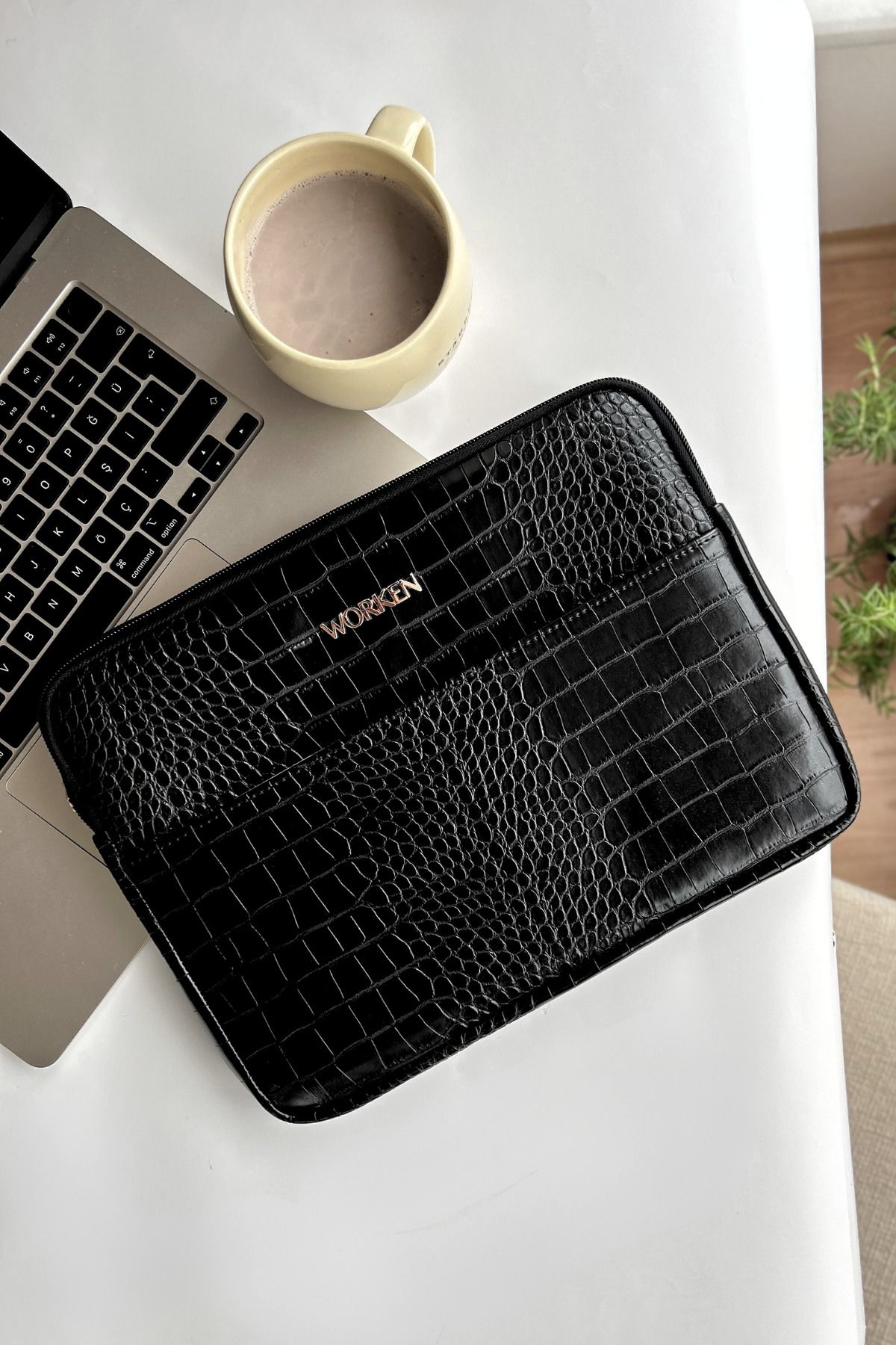 worken 13 inç Uyumlu  Tablet Kılıf, Kroko Deri, Su Geçirmez, Darbe Korumalı, Siyah