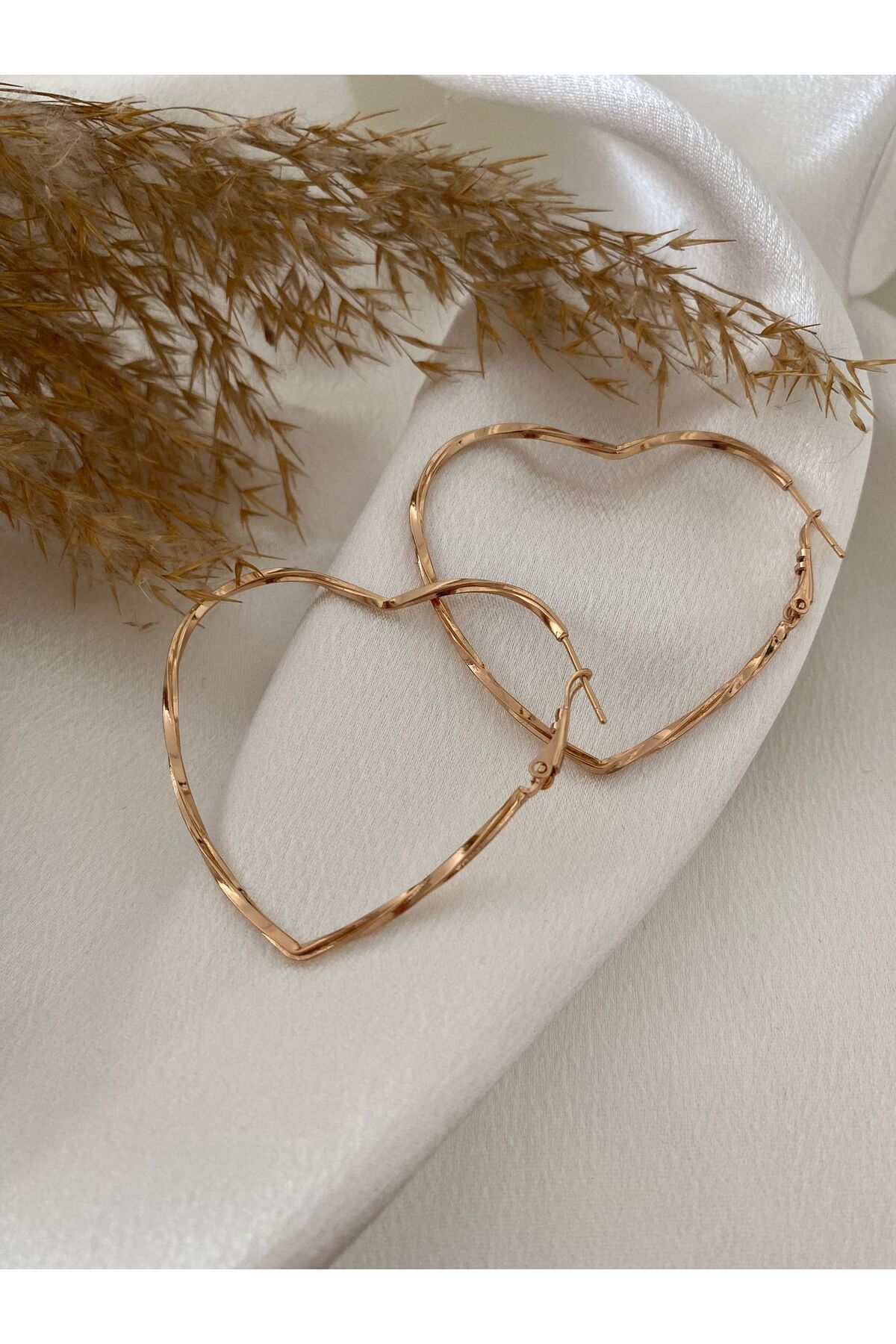 XUPING JEWELRY Kalp Form Halka Çelik Küpe