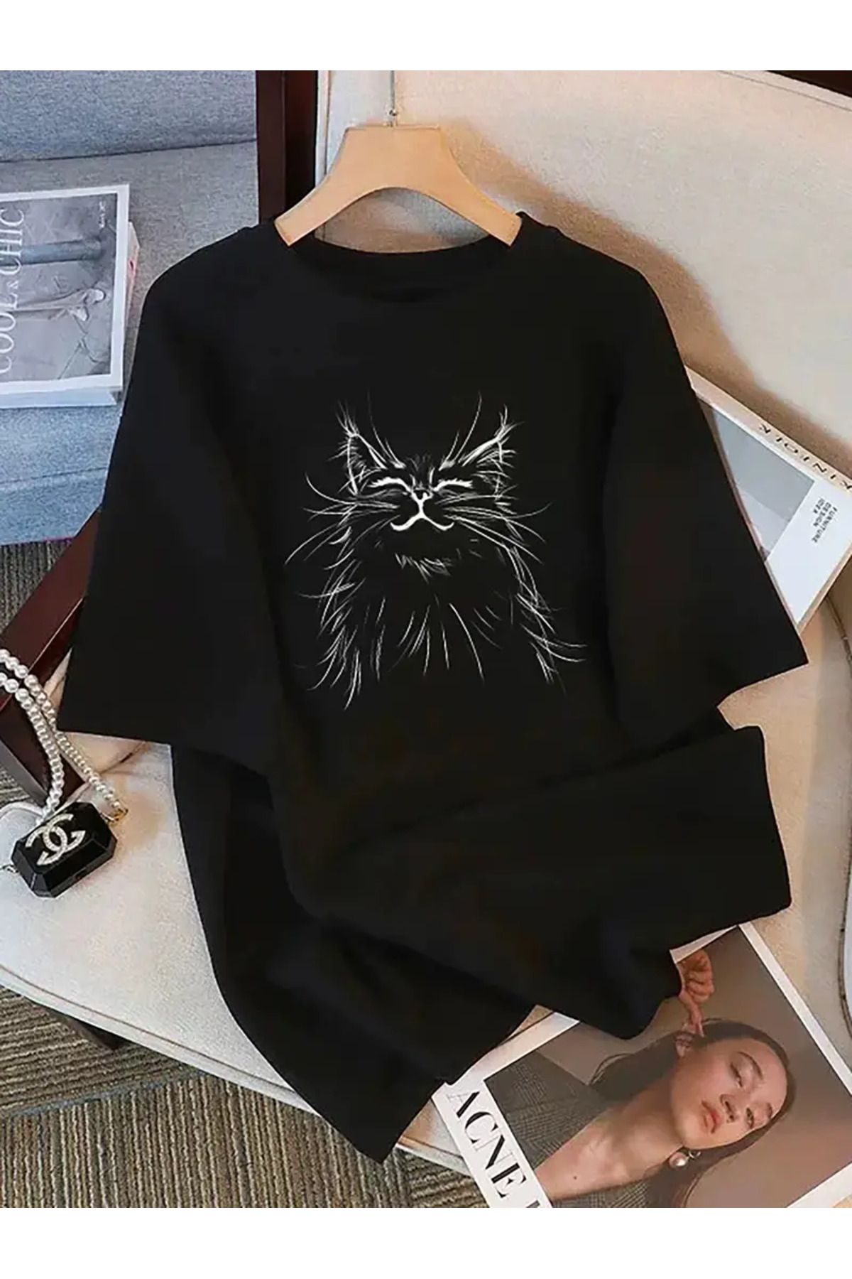 LAND MODA %100 Kadınlar İçin Kedi Baskılı Tişört - Beyaz Bol Kesim Yuvarlak Yakalı