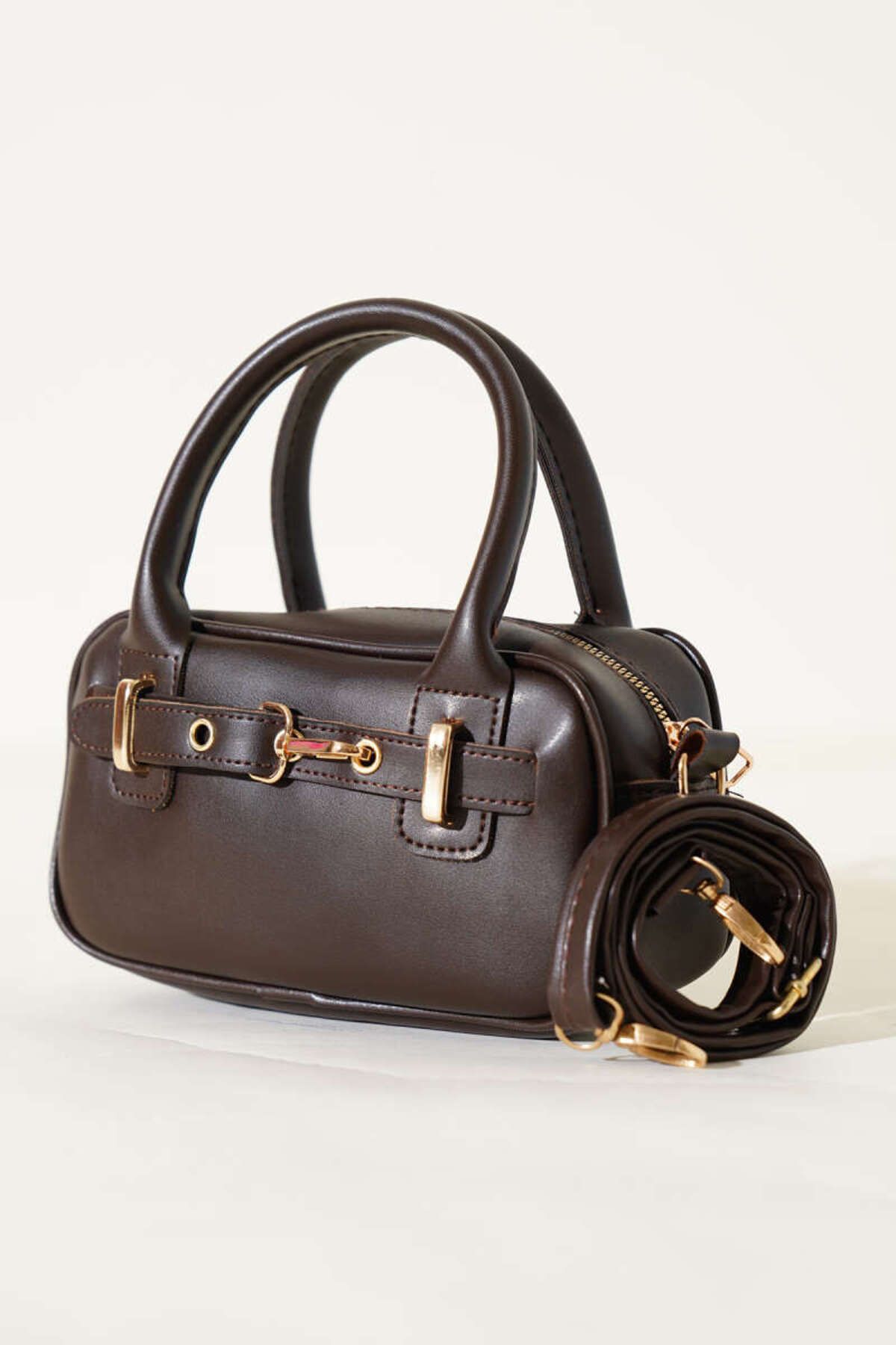 Tugchic Bags Kanca Kemerli Mini Çanta Kahve