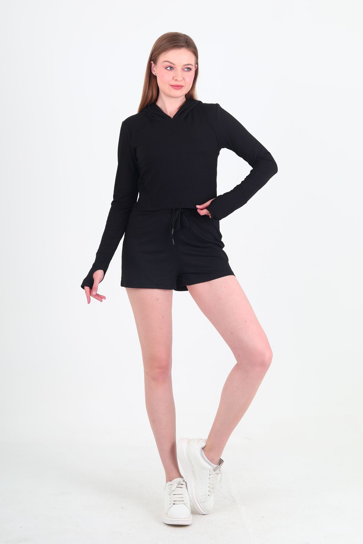 Ala Casual Mut Siyah Kapüşonlu Parmak Geçmeli Sweatshirt