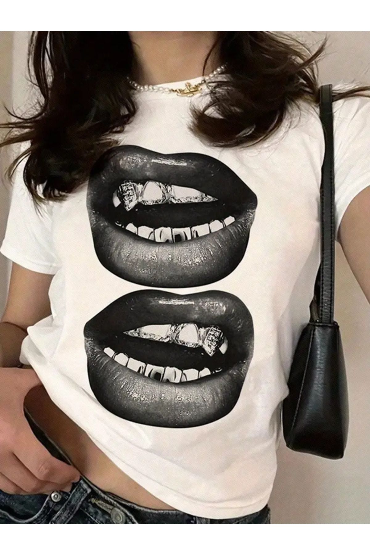FULL TOLERANCE Çift Dudak Pırlanta baskılı Tshirt