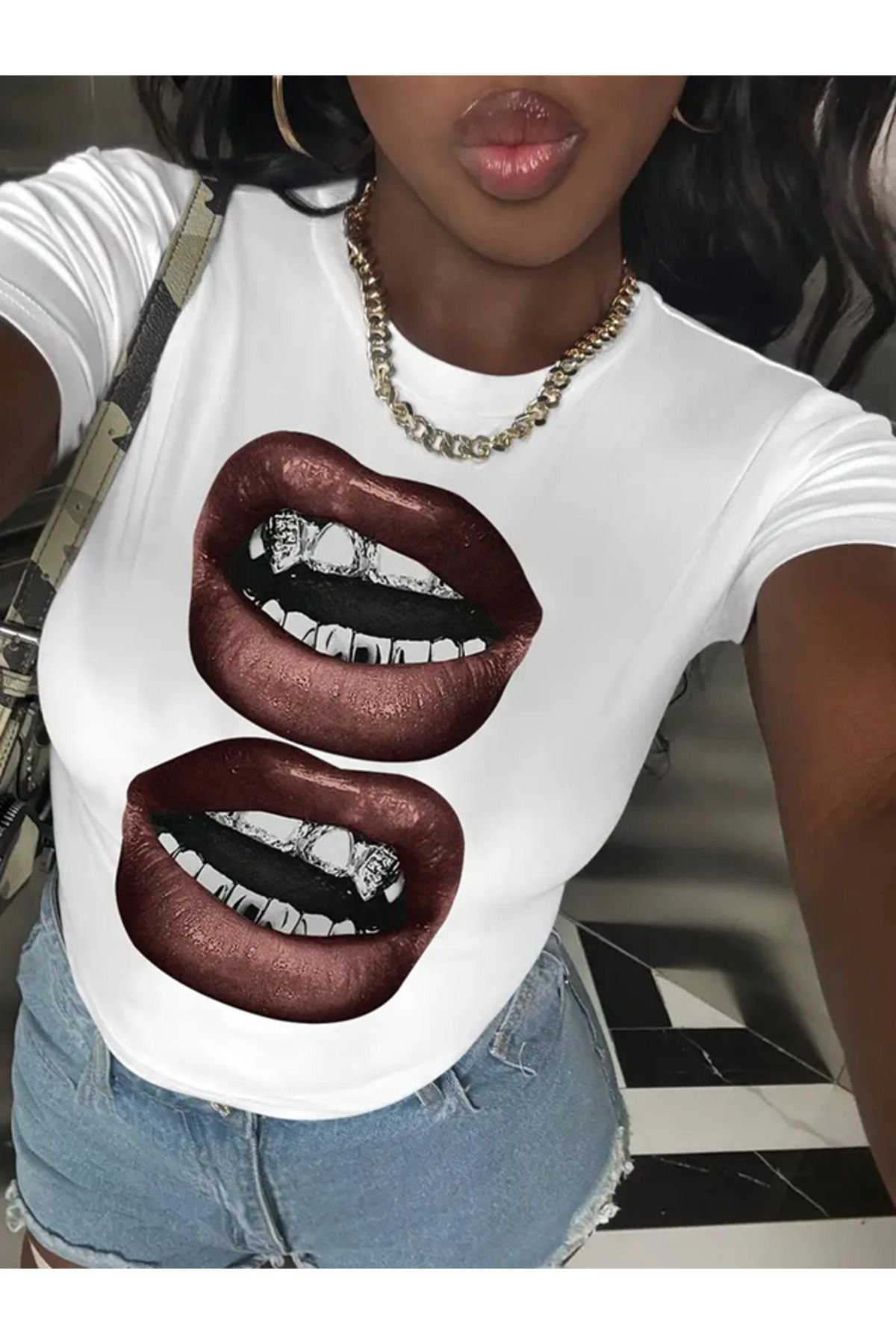 FULL TOLERANCE Çift Dudak Pırlanta baskılı Tshirt
