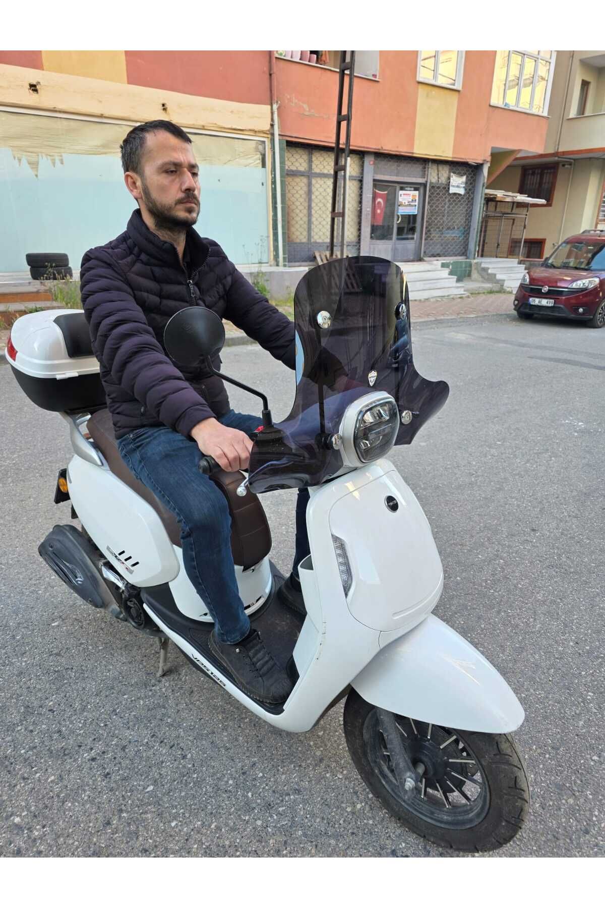 RKS VPS 125 Siperlik Ön Cam 2022-2025 Model 42cm Siyah Renkli 4mm