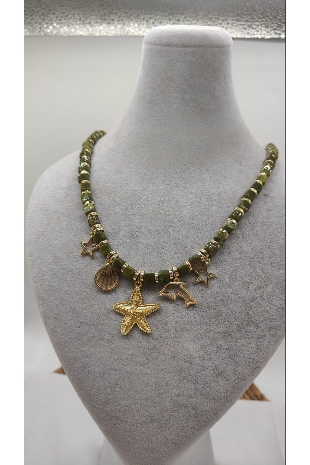 SELISYAJEWELRY Yeşil Deniz Figürlü Kolye