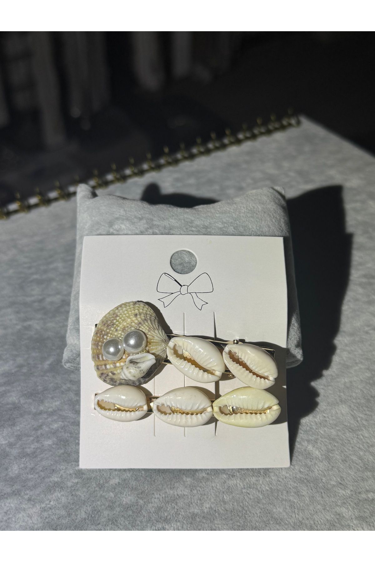 XUPING JEWELRY Deniz kabuklu 2’li şık saç tokası