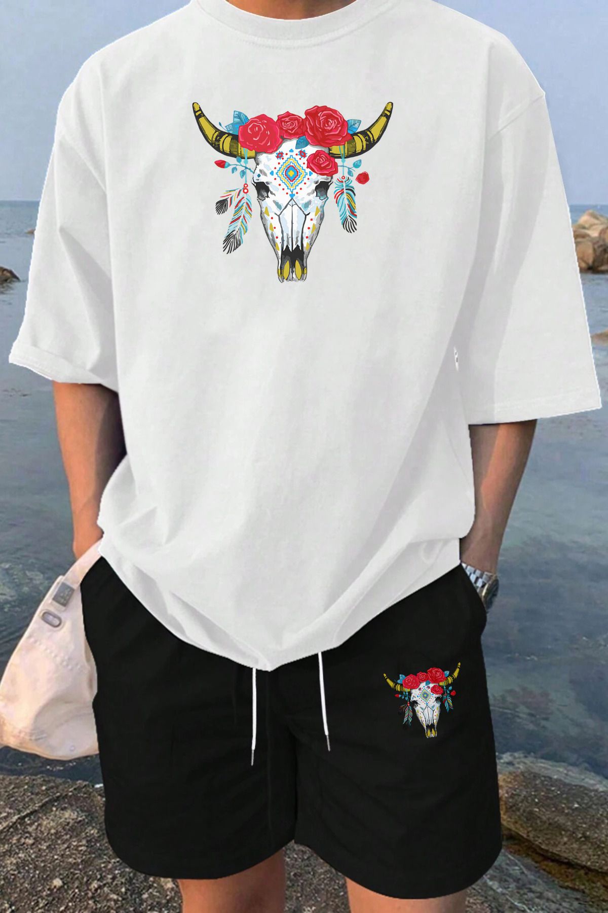 MELADYAN Renkli İnek Kafası Baskılı Beyaz T-shirt Siyah Şort Alt Üst Takım