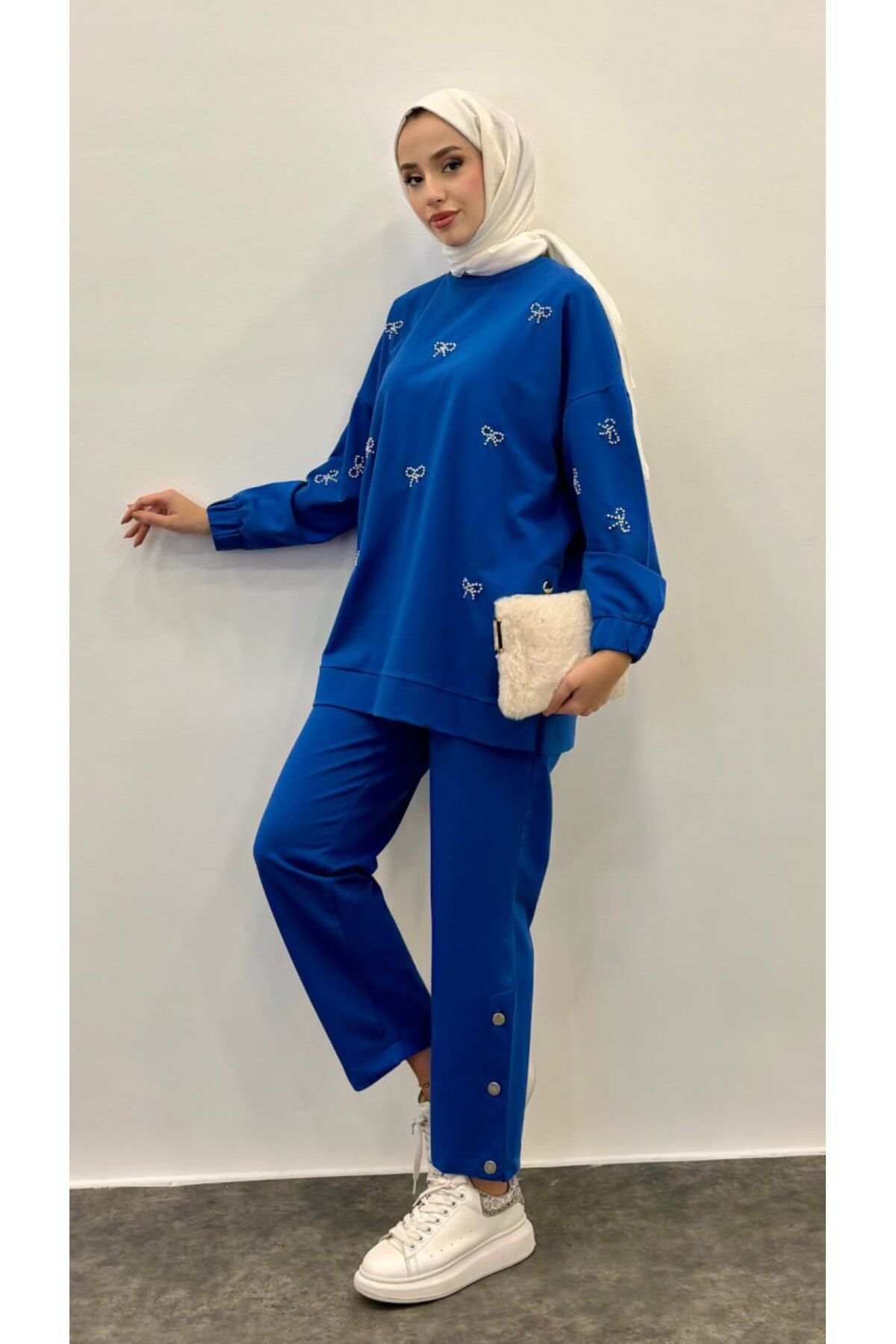 Suede Style 5169 2 İplik Elişi Boncuk İşleme Çıtçıt Detaylı Kadın Takım