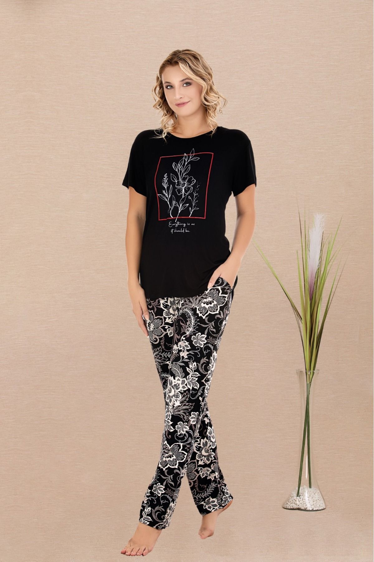 Lady Lingerie Çiçek Desenli Kısa Kollu Kadın Pijama Takımı