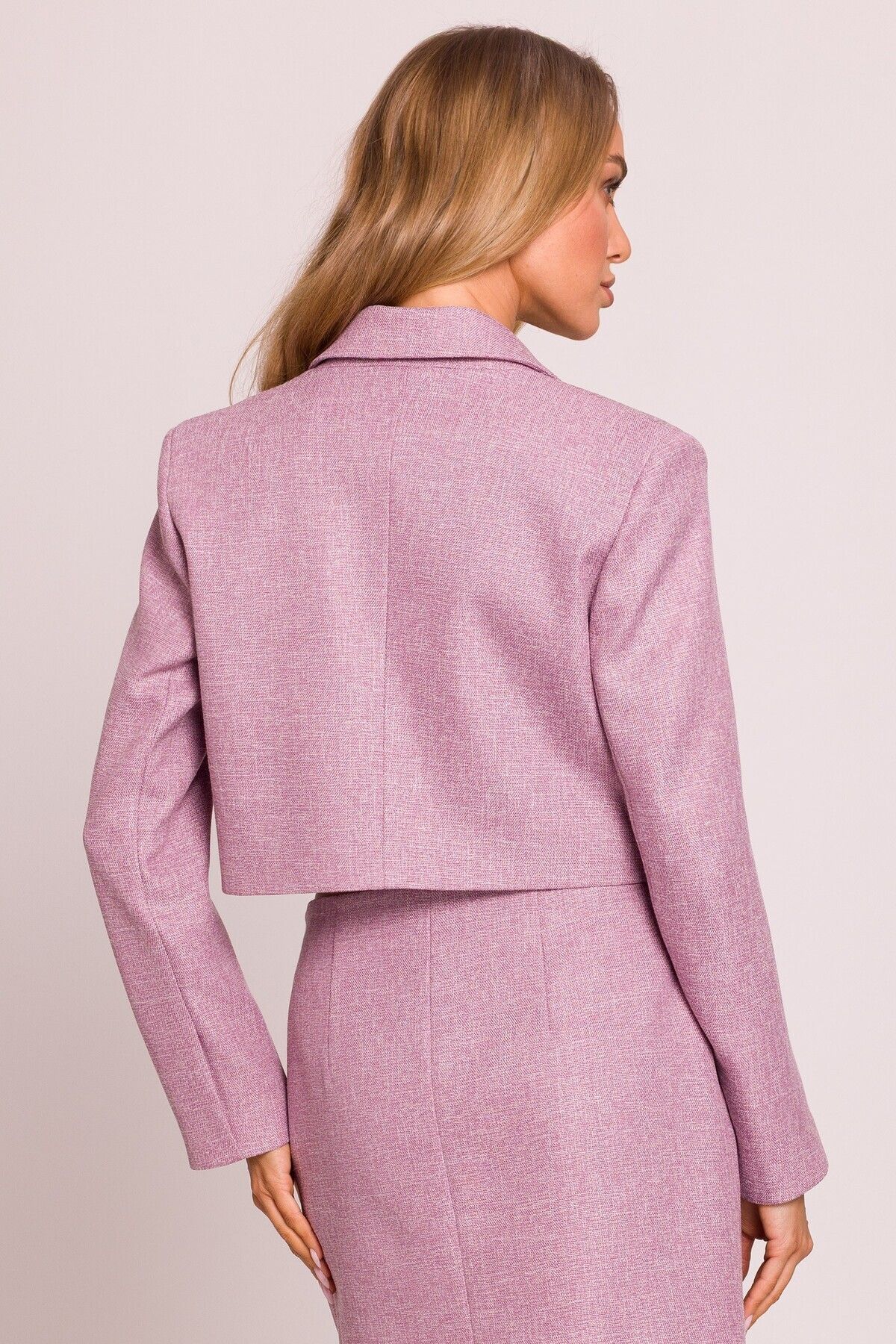 Made of Emotion-Short Jacket With A Single Button Closure 2