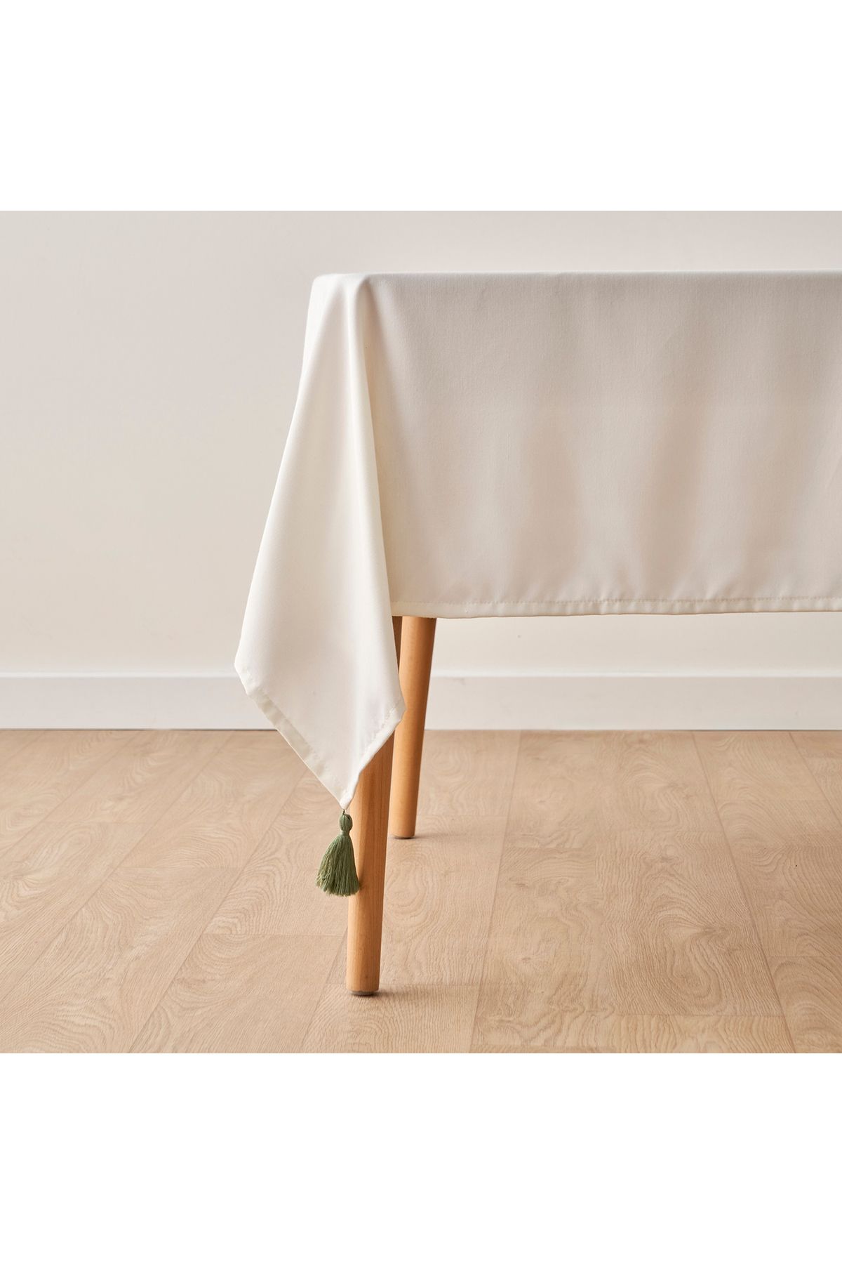 Bella Maison Basic Masa Örtüsü Beyaz (150x250 cm)